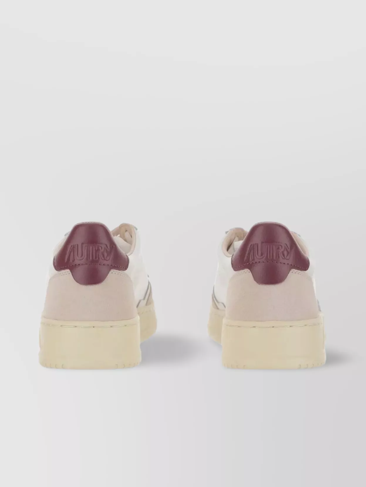 Autry Medalist Low Sneakers In Suede And Leather