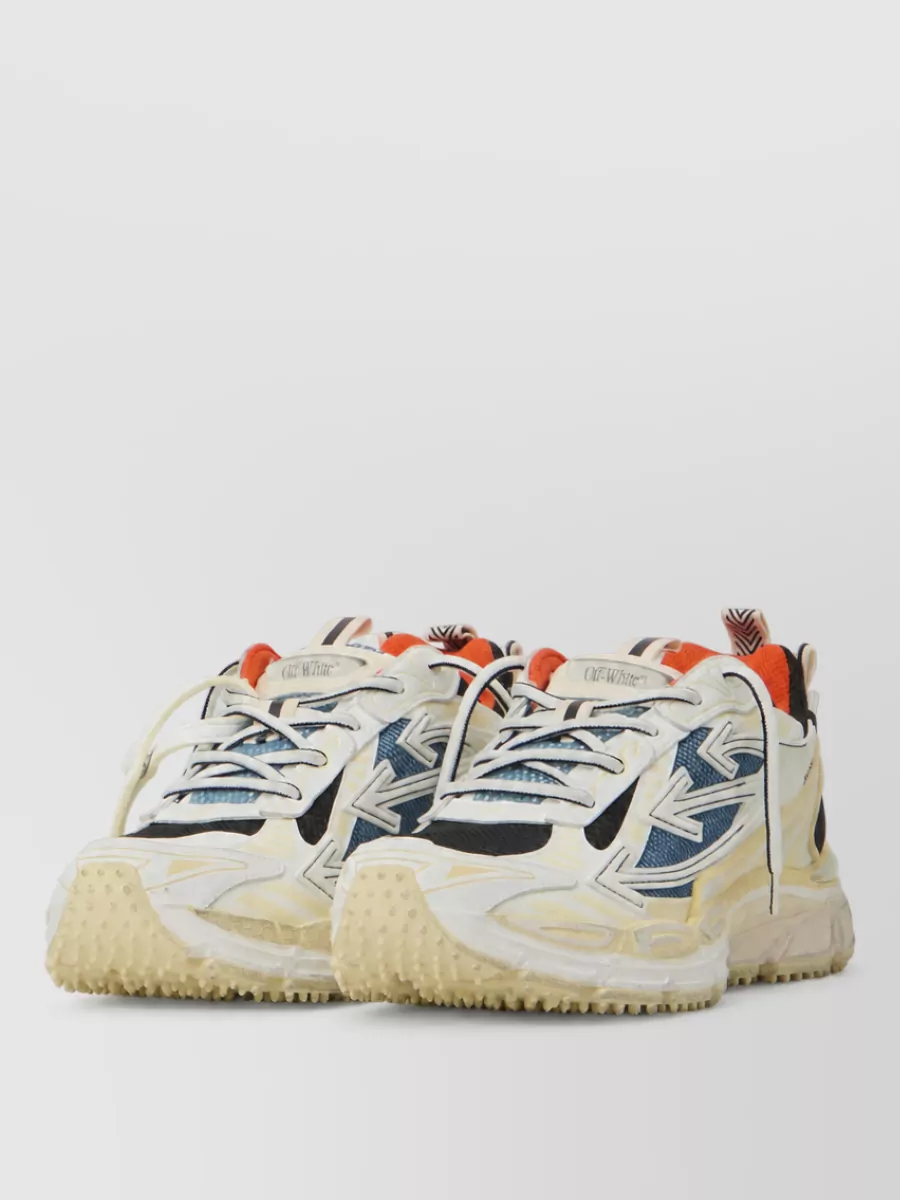 Off-White Low-top sneakers