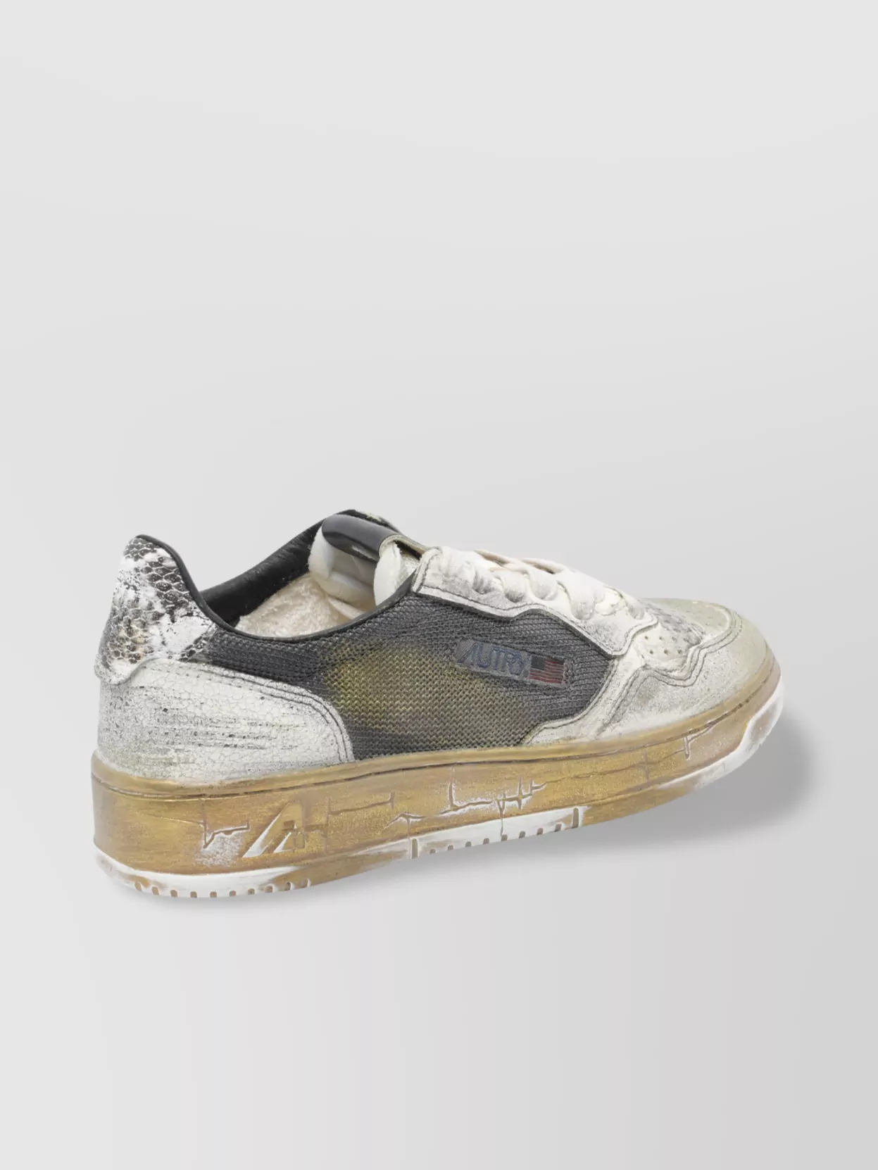 Autry Leather Low-Top Sneakers