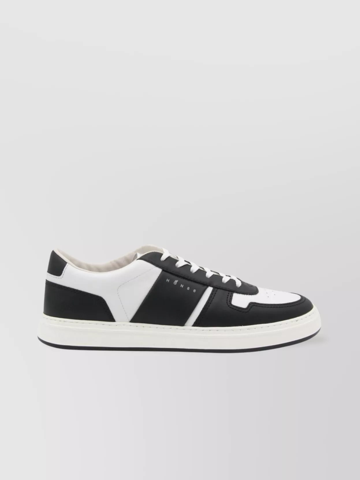 Hogan Round Toe Low Top Sneakers With Contrast Panels And Rubber Sole In Black