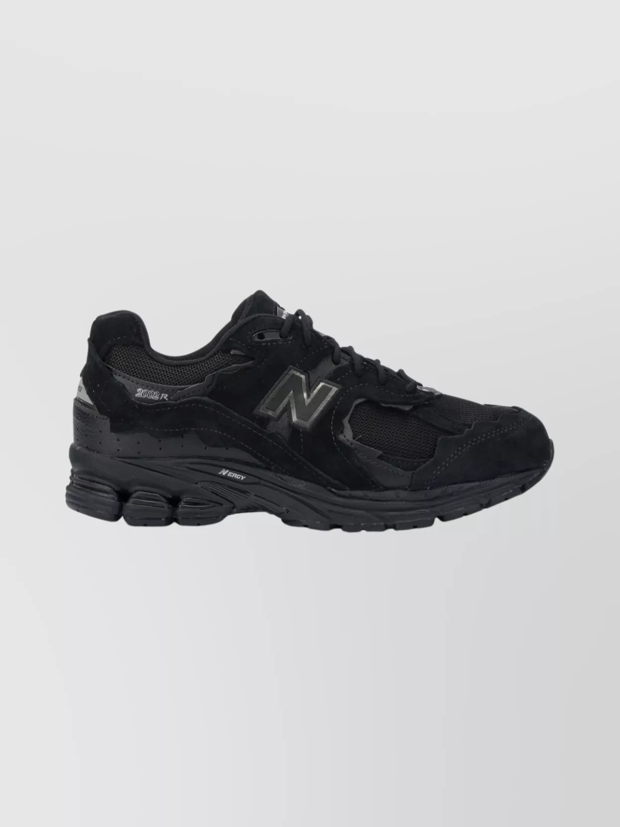 New Balance 2002Dx Sneakers Featuring Gore-Tex Technology