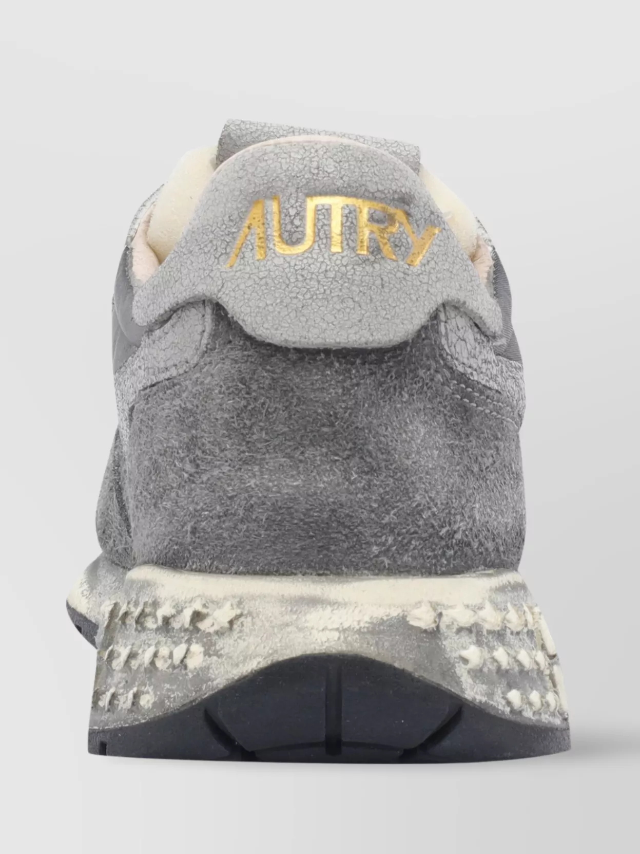 Autry Vintage Low Top Sneakers