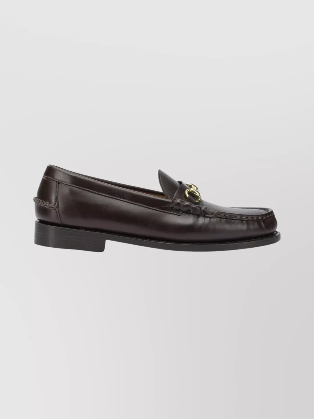 Sebago Round Toe Loafers Featuring Gold-Tone Hardware