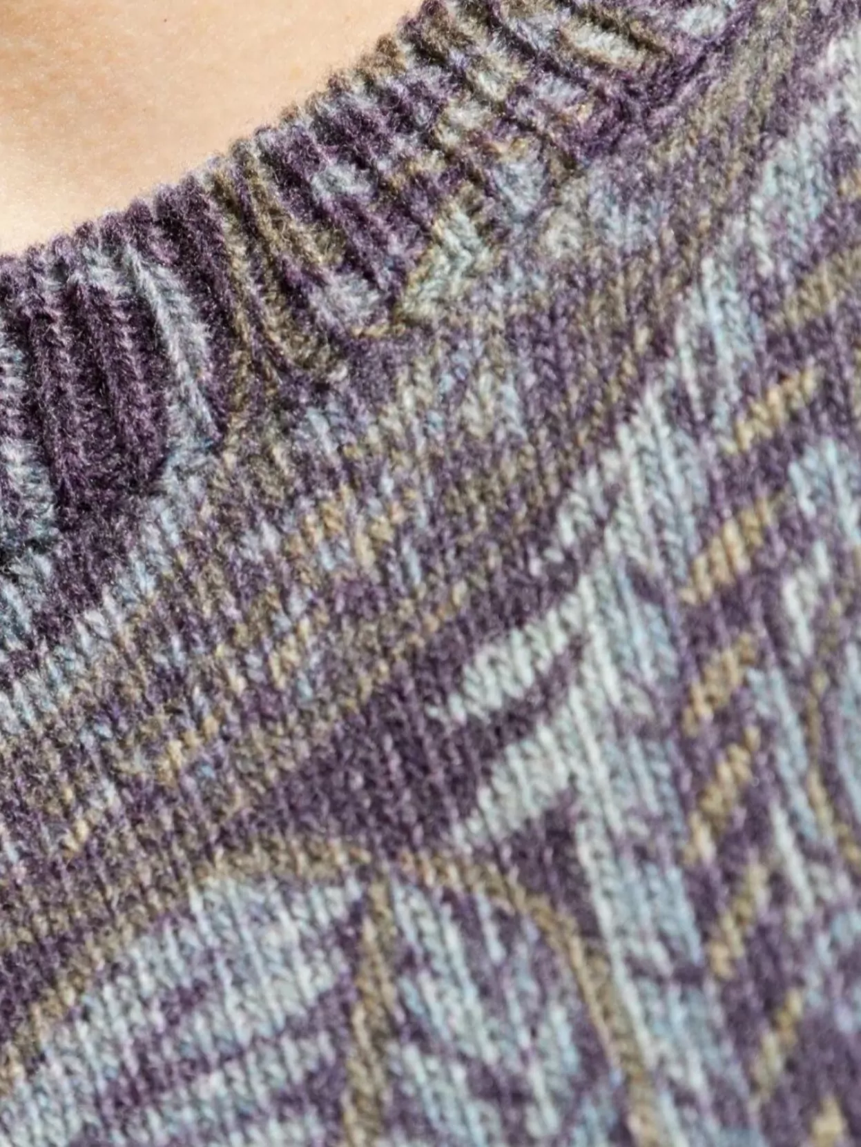 Etro Ribbed Knit Crewneck Sweater Paisley