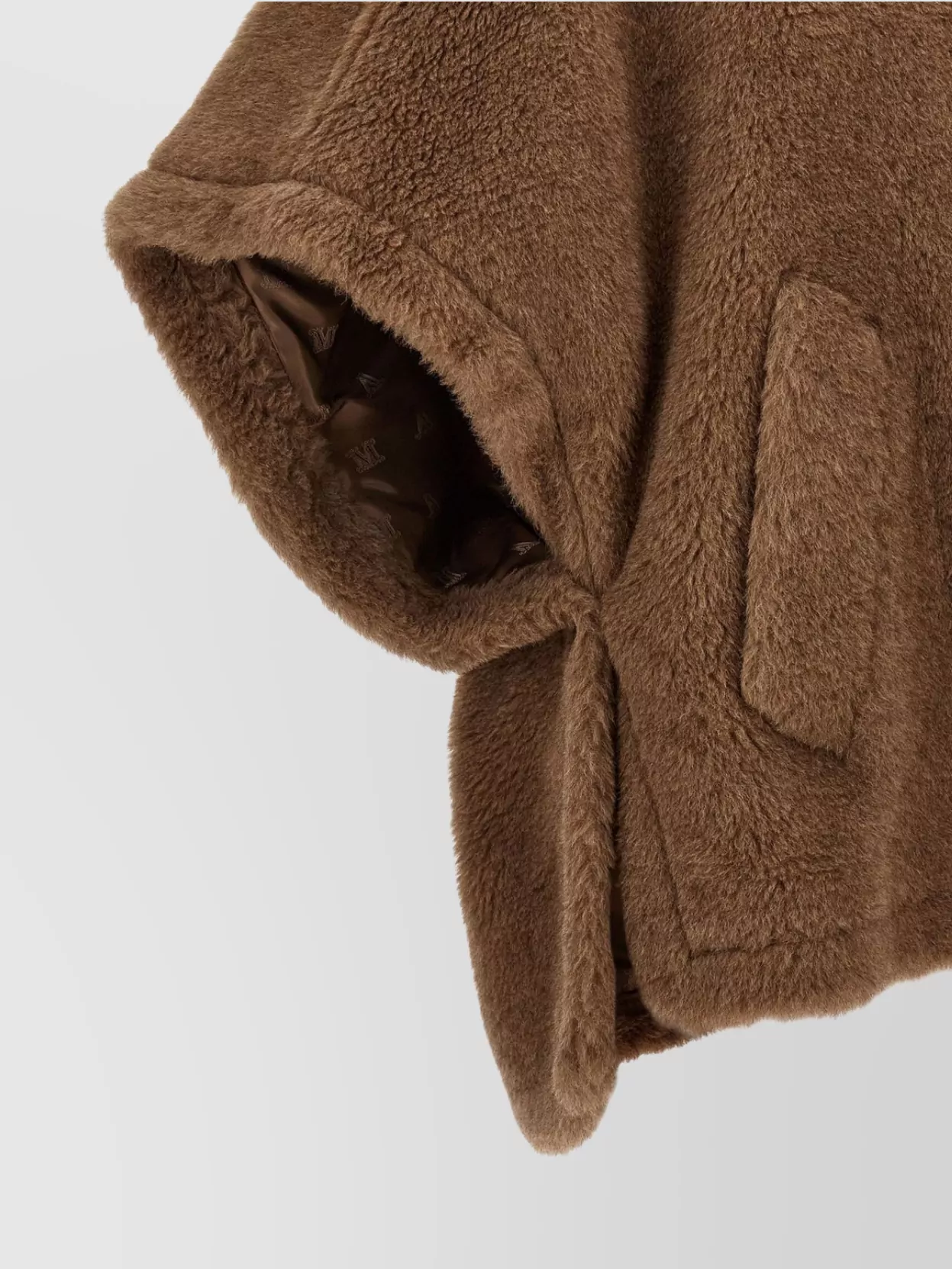 Max Mara Collared Cape With Front Pockets And Short Sleeves In Brown