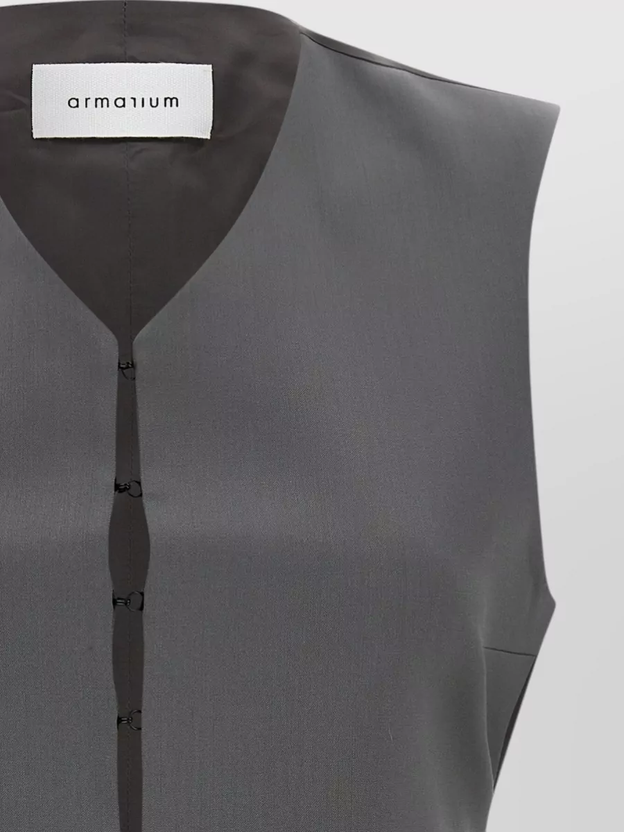 Armarium Virgin Wool V-Neck Sleeveless Vest