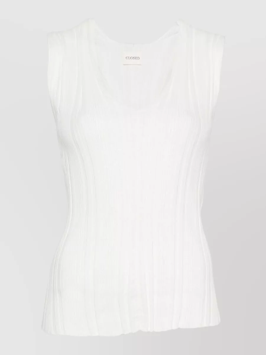 Closed Ribbed Slim-Fit V-Neck Sleeveless Top