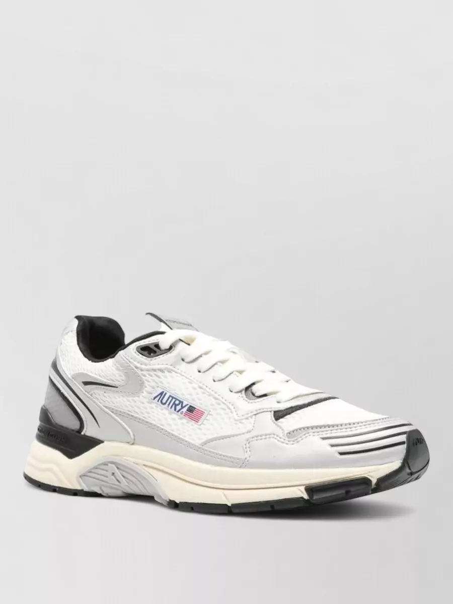 Autry leather low-top sneakers
