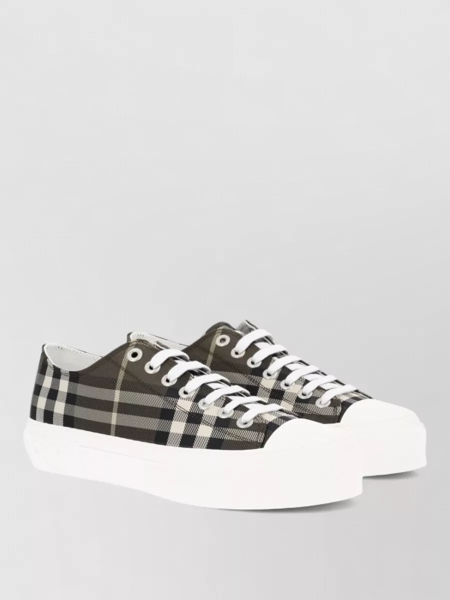 Burberry Check Pattern Sneakers Round Toe Rubber Sole