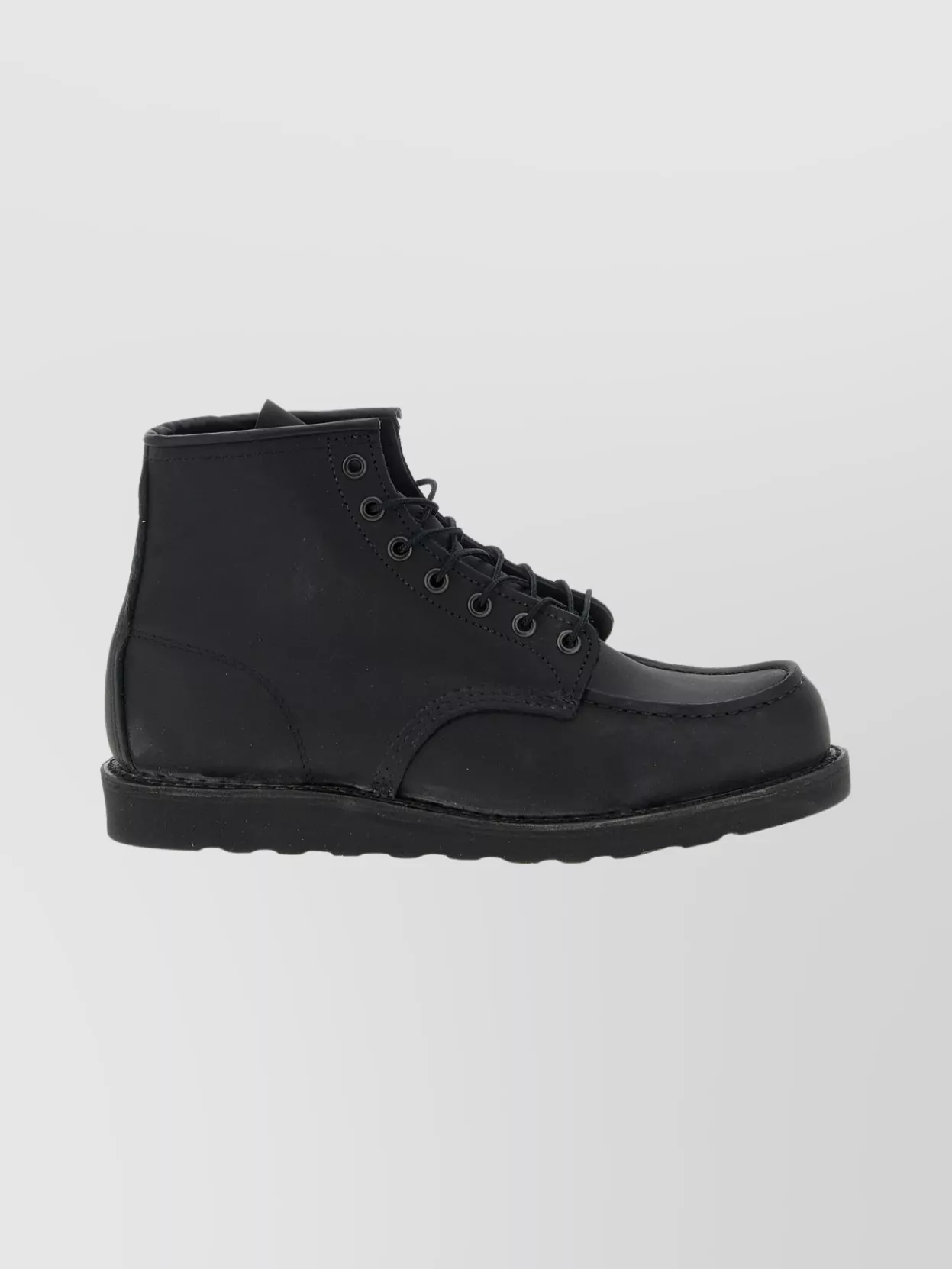 Red Wing Shoes Ankle Boots With Round Toe And Rubber Sole