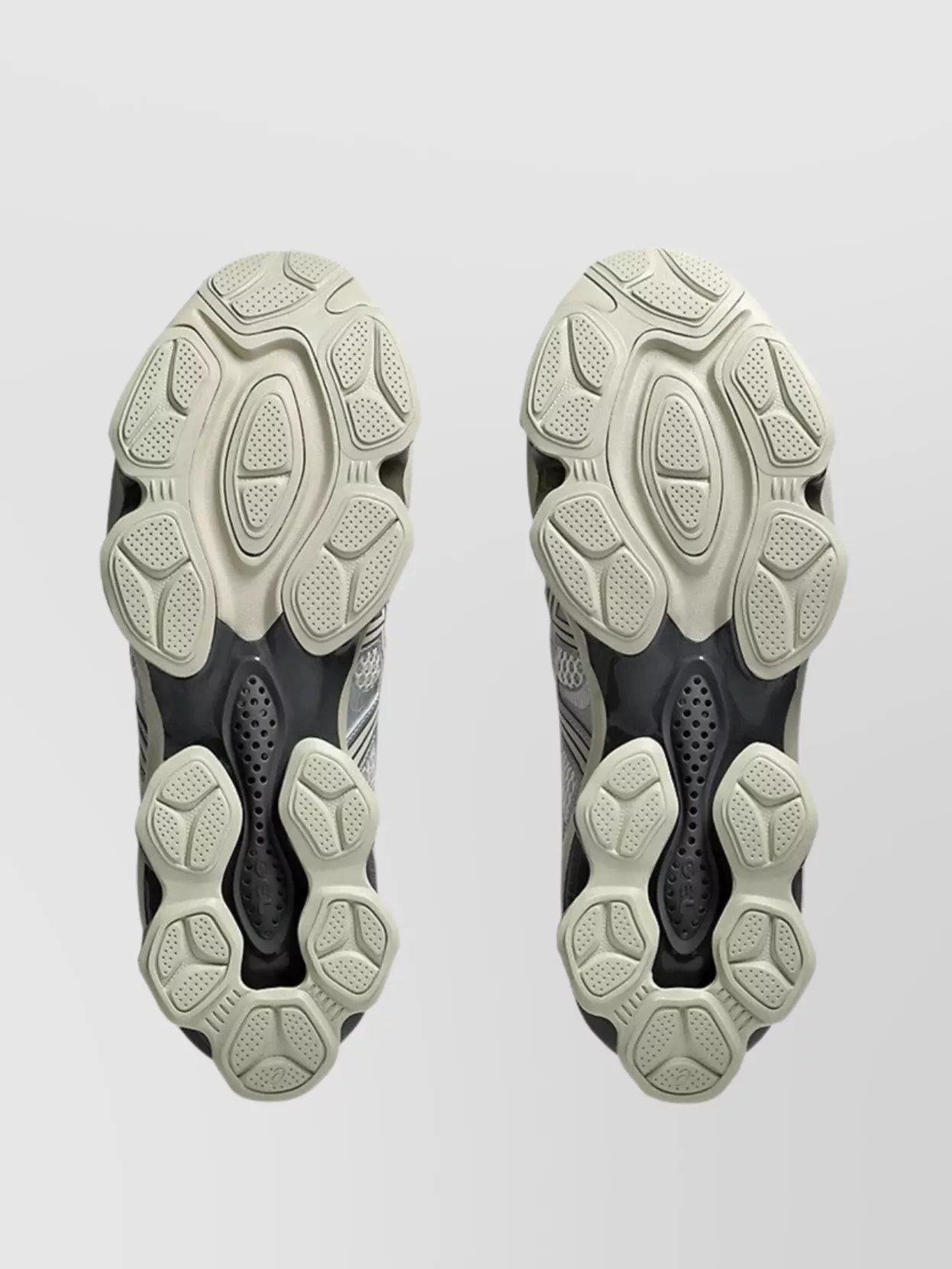 Asics Kinetic Mesh Sneakers Tiger Stripes