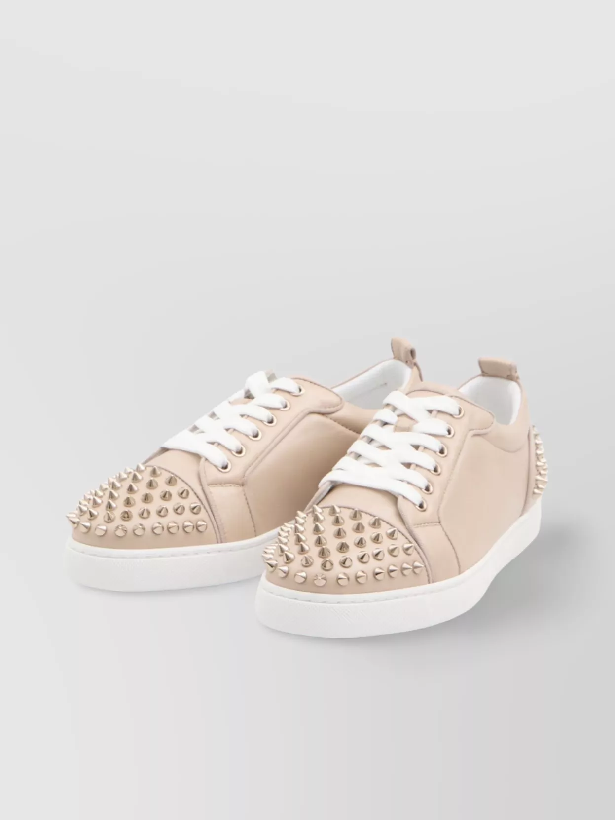 Christian Louboutin Louise Junior Spikes Pearlescent Leather Sneakers In Neutral