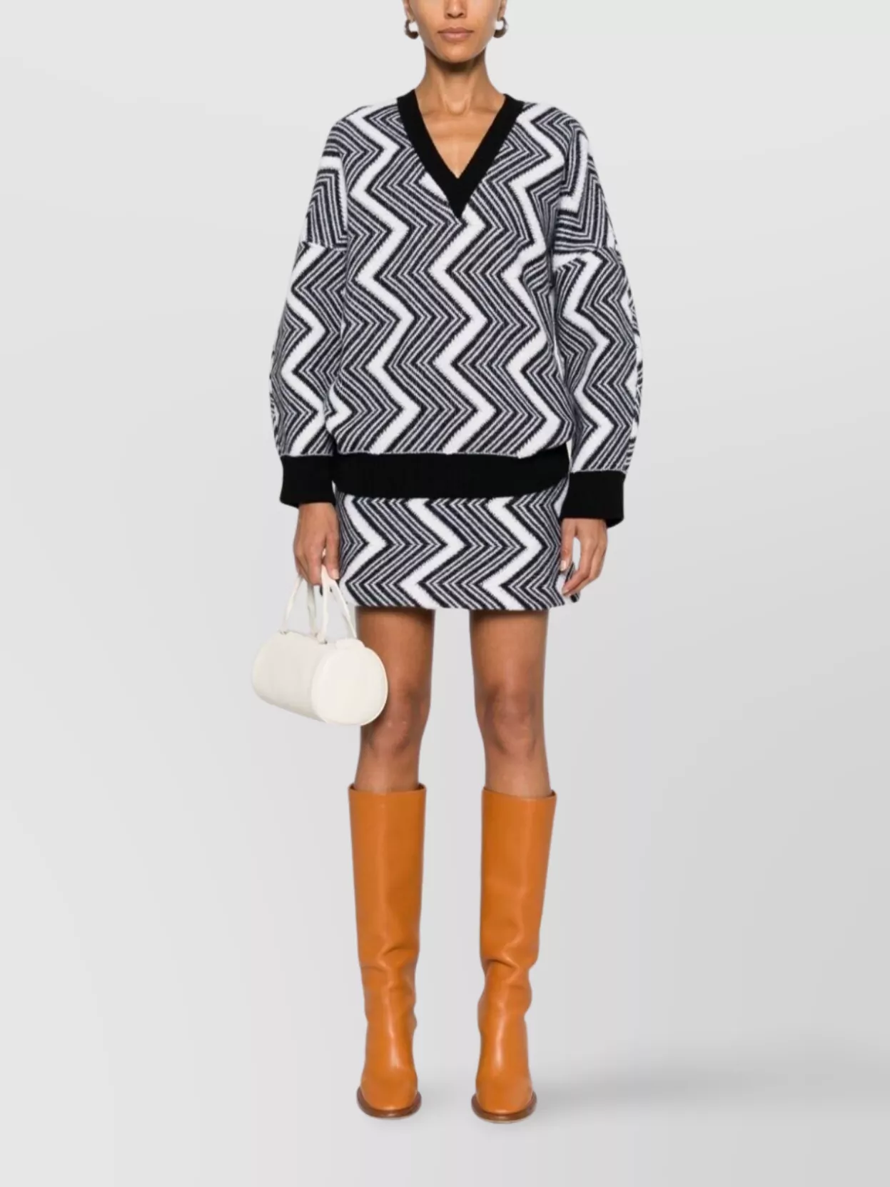Missoni V-neck Long Sleeve Zigzag Knit Sweater In Black