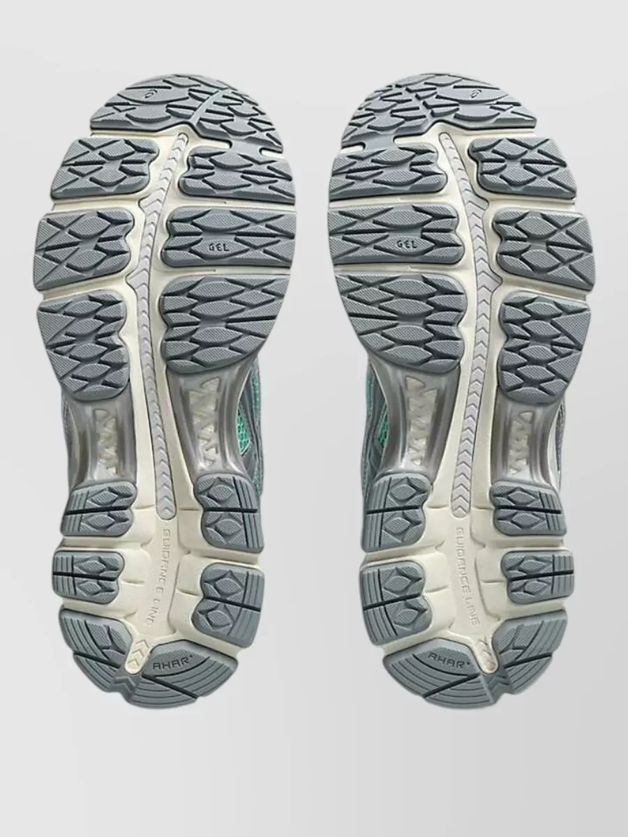 Asics Low-Top Sneakers