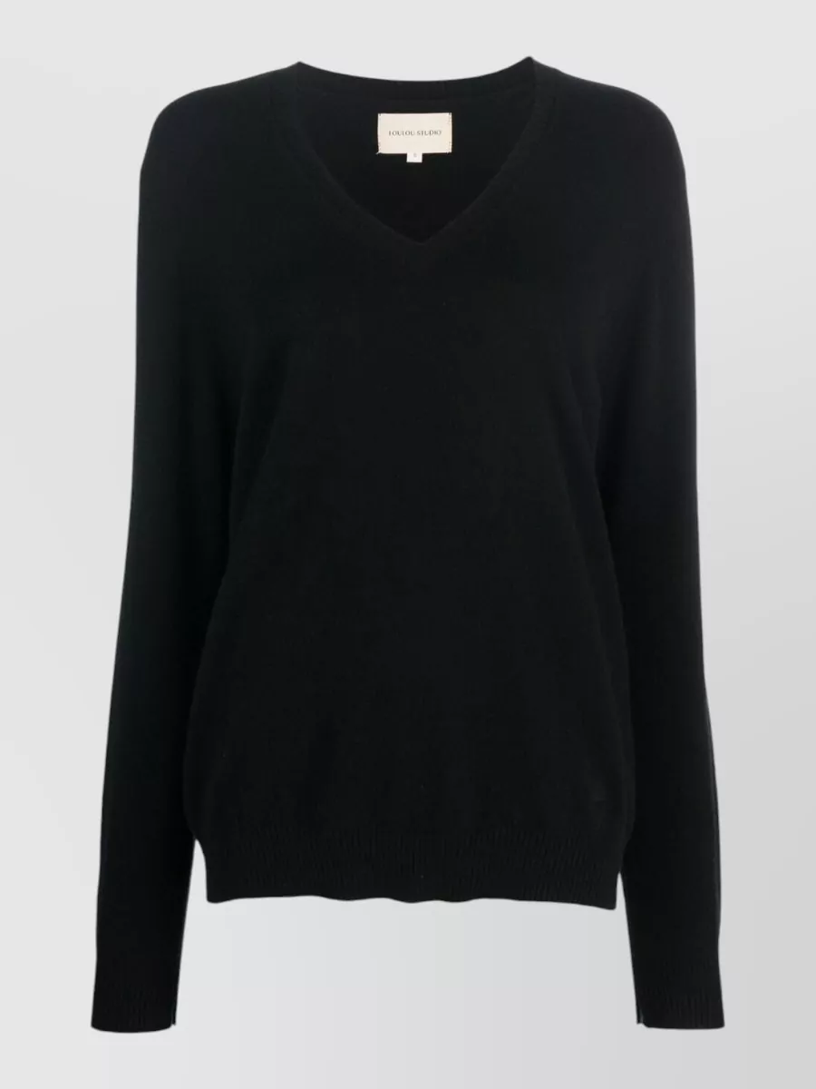 Loulou Studio Cashmere v-neck sweatshirt