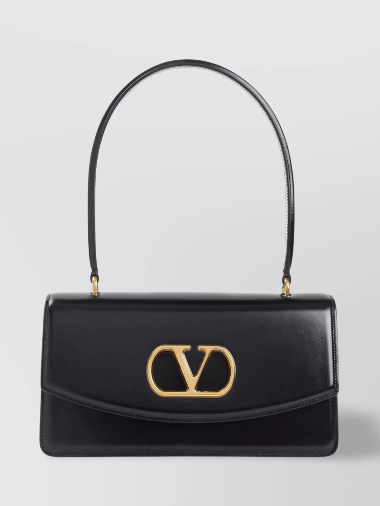 ショルダーバッグ・ポシェット VALENTINO GARAVANI CHAIN 2 LARGE SHOULDER BAG Valentino Garavani Chain 2 large shoulder bag | The Fashion