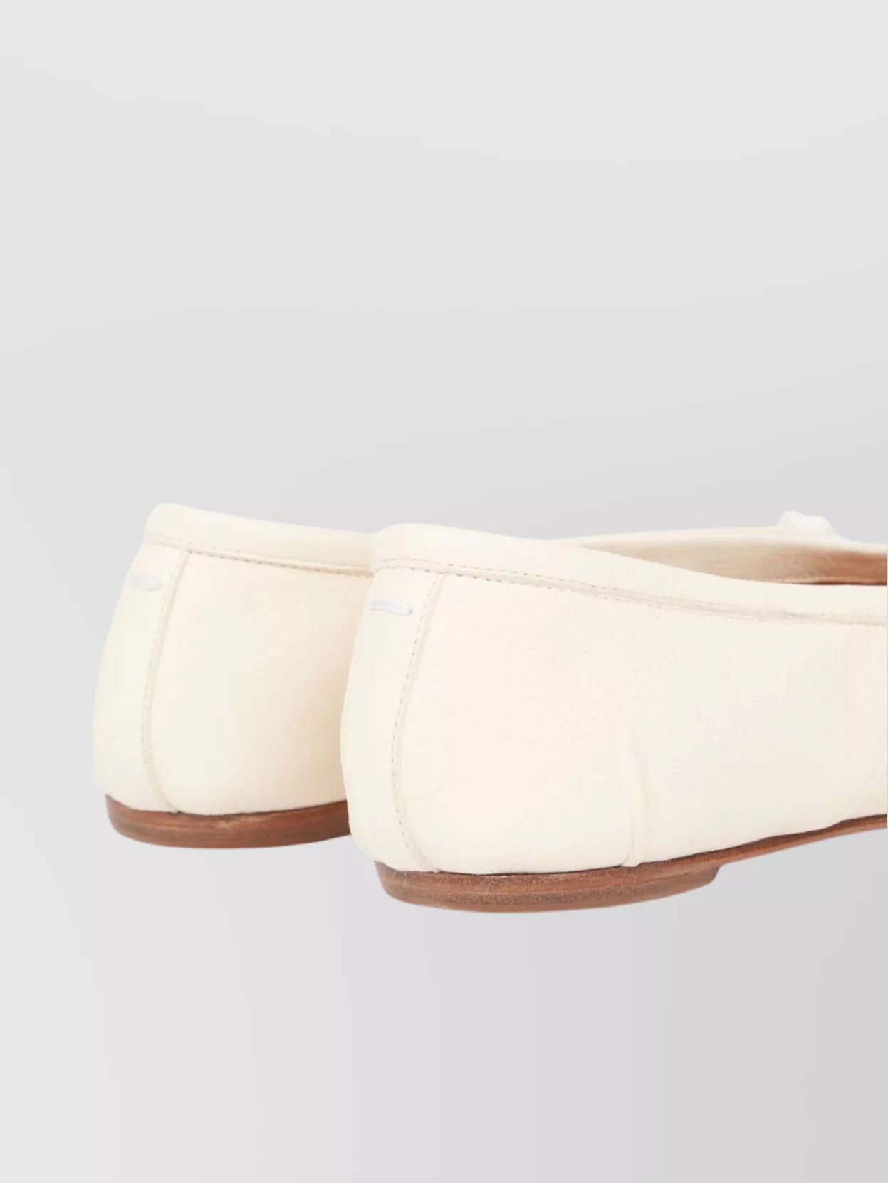 Maison Margiela Tabi Bow Flat Round Stitching Ballerina