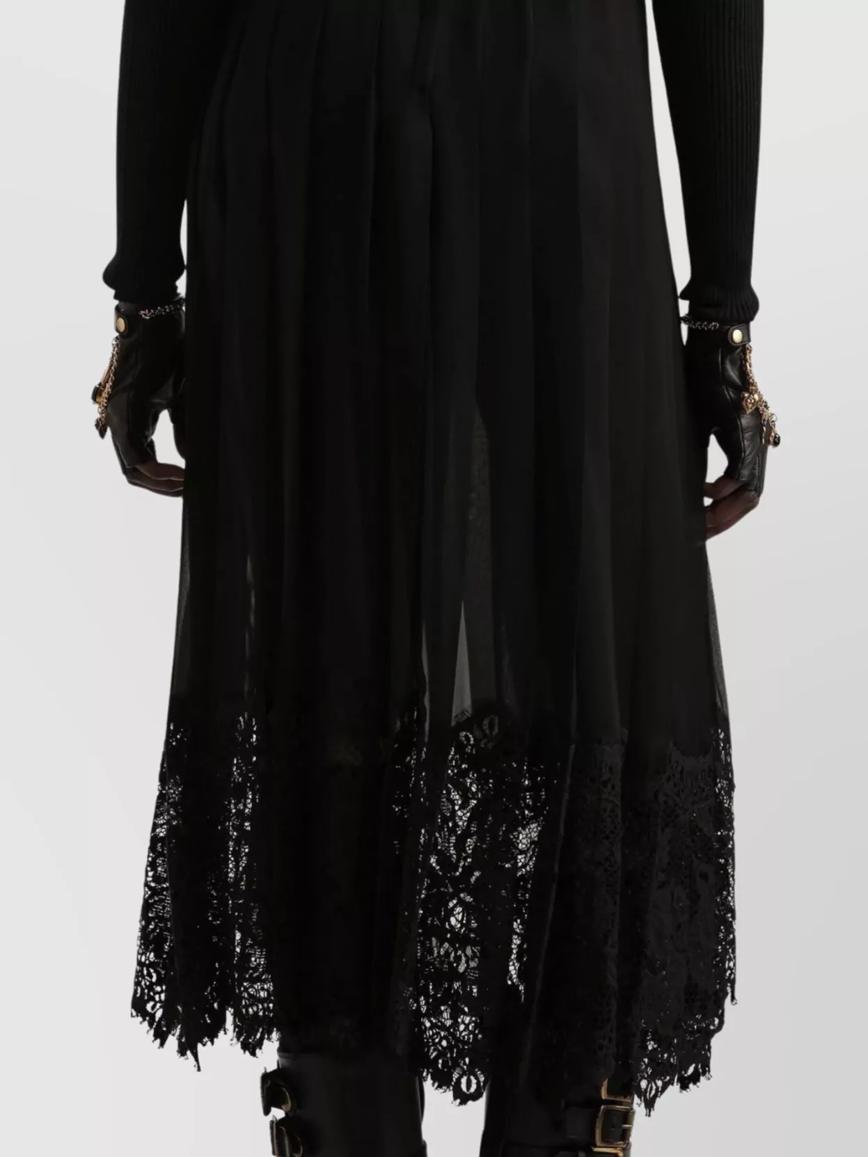 Dolce&Gabbana Pleated Lace Hem Skirt With Chain Belt