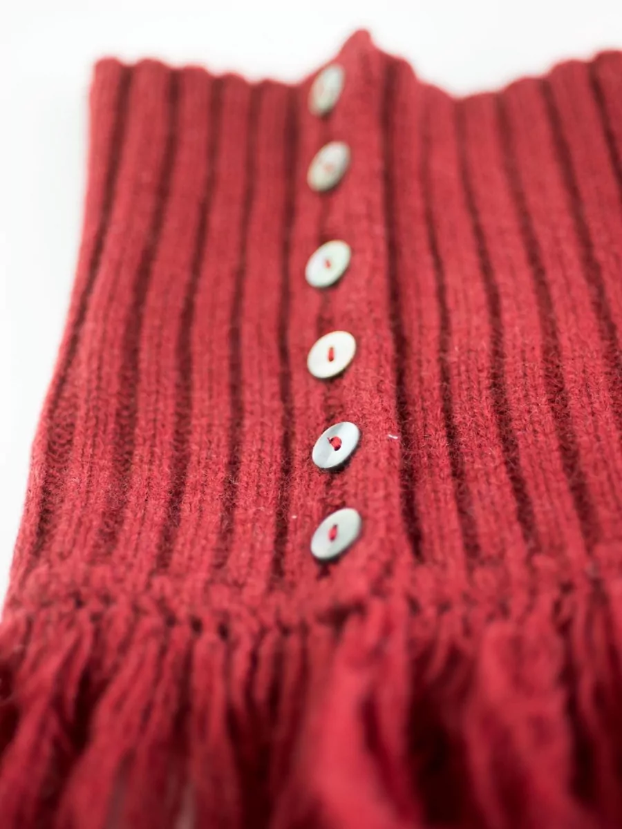 La Rose Crochet Neckwarmer