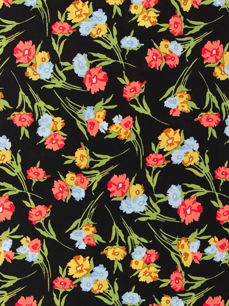 Valentino Garavani Apres Lhivier Floral Square Lightweight Scarf