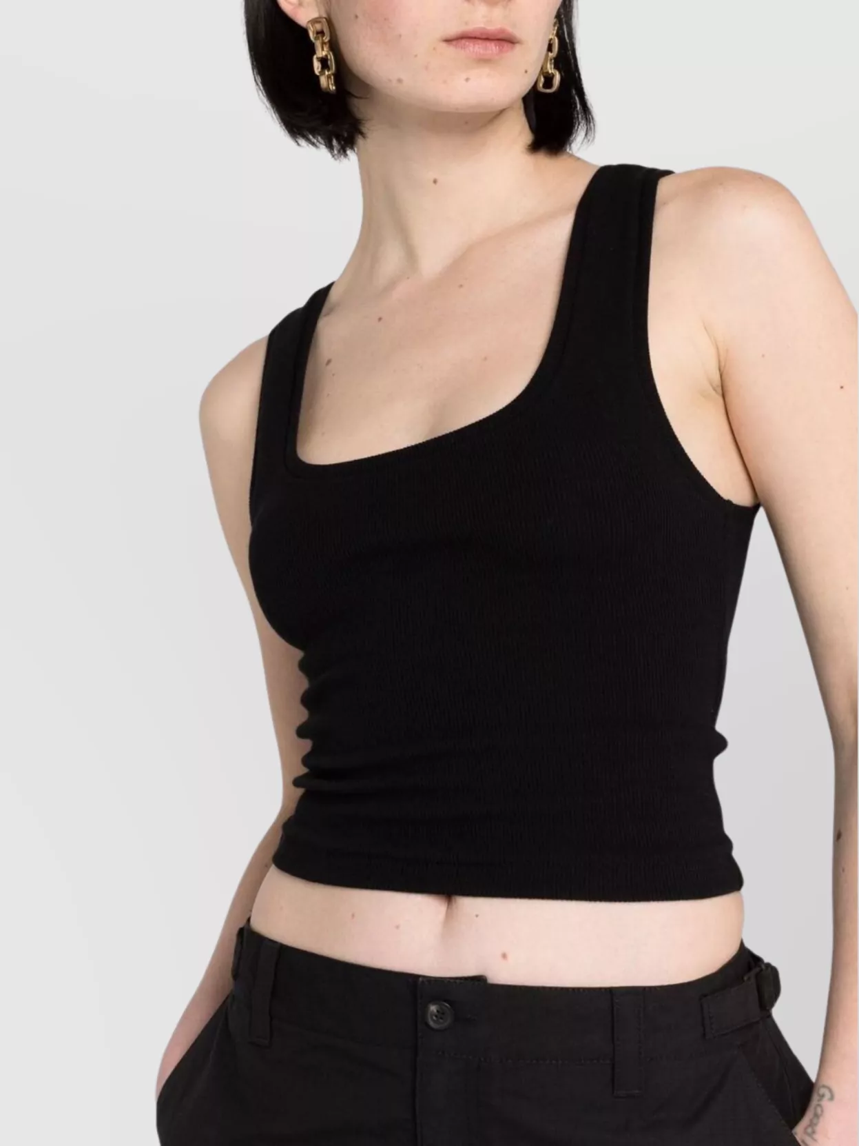 Wardrobe.nyc Ribbed Scoop Neck Sleeveless Crop Tank