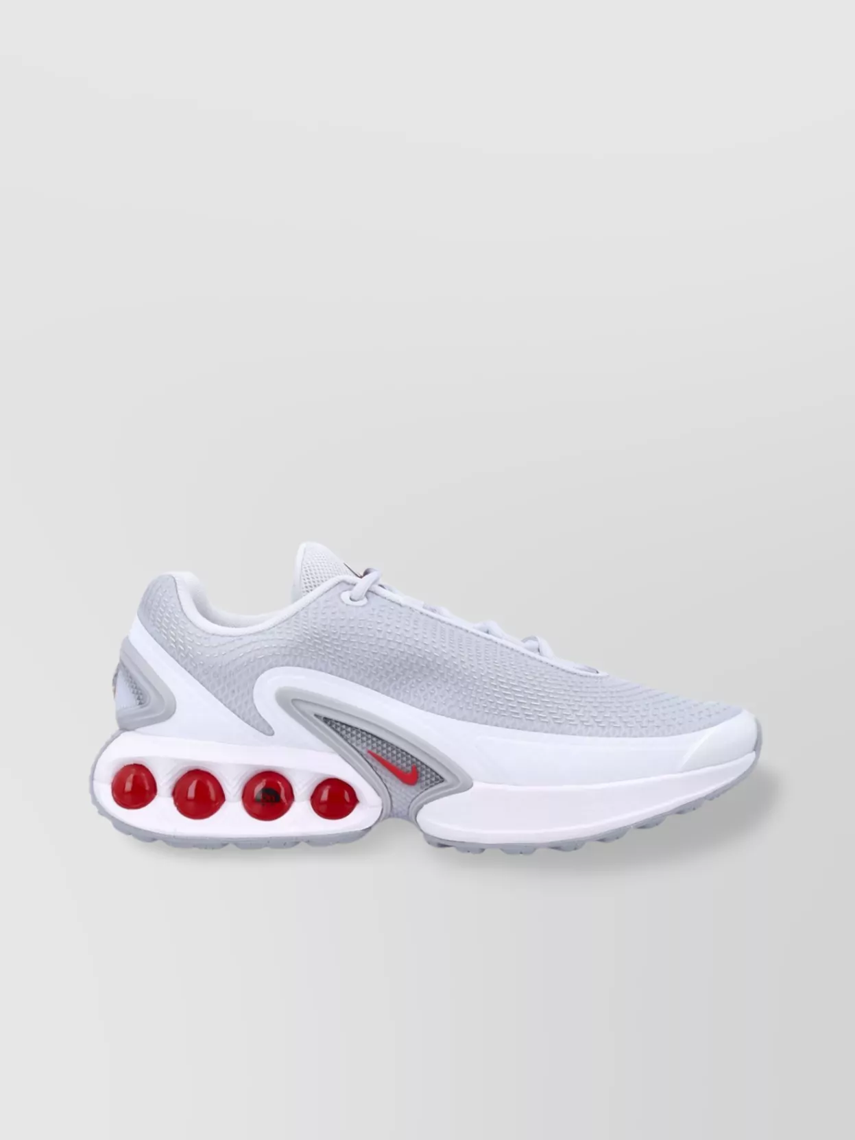 Nike Max Air Dn Sneakers With Breathable Design