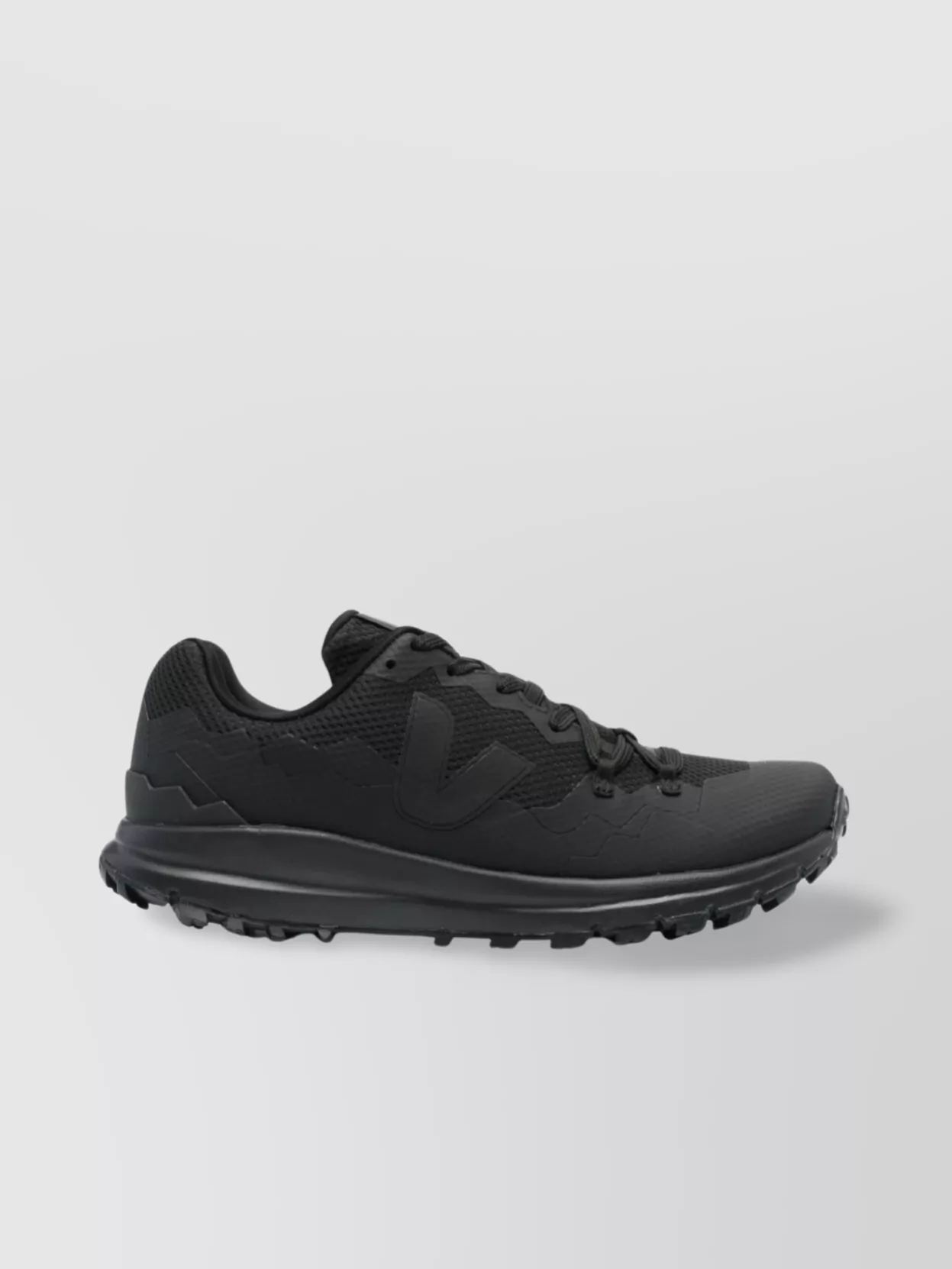 Veja Mesh Panelled Low Top Sneakers