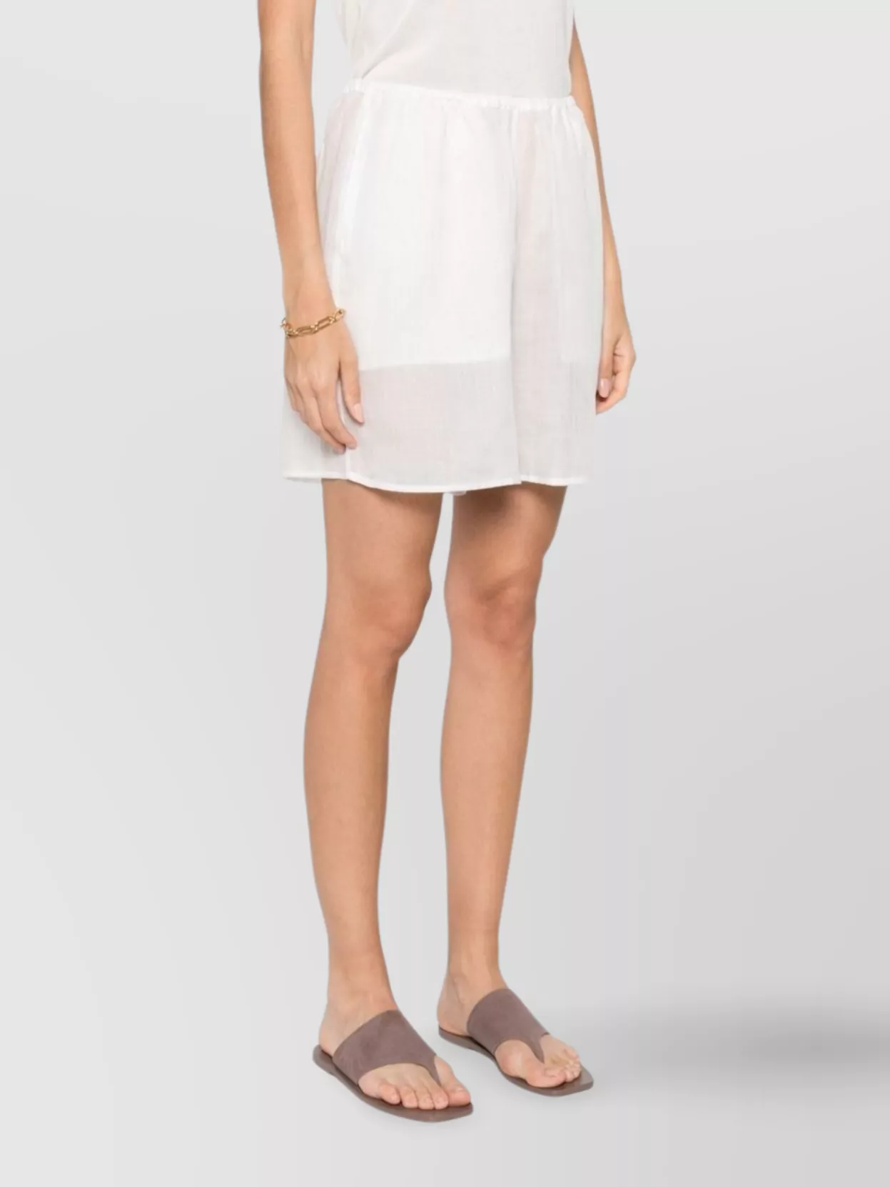 Totême Lightweight Summer Shorts Featuring Pockets In White