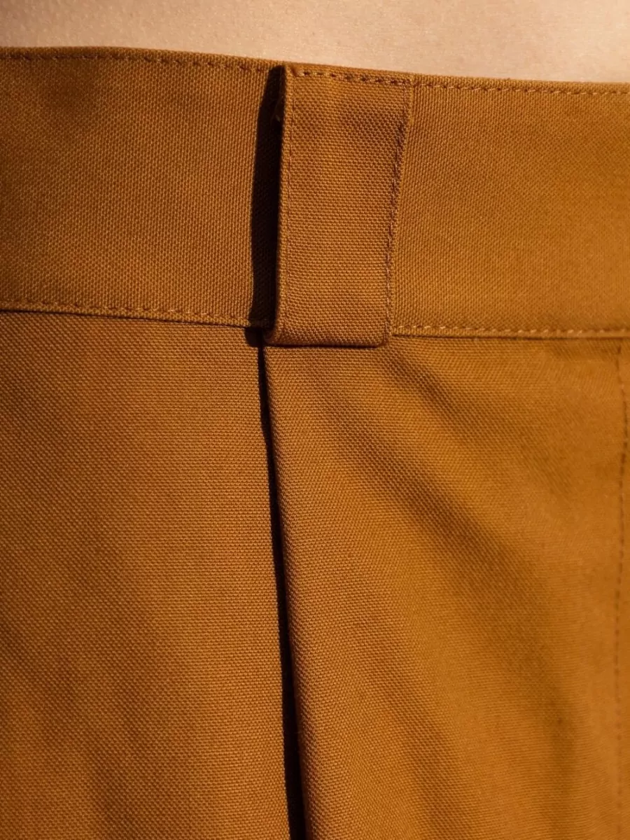 Balenciaga Pleated Barrel-Leg Cropped Trousers