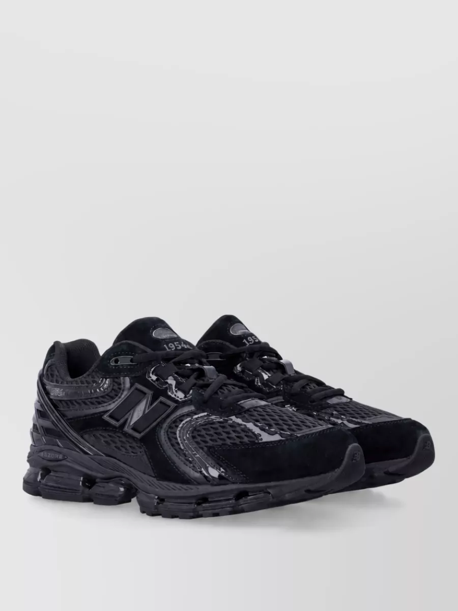 New Balance leather mesh low-top sneakers
