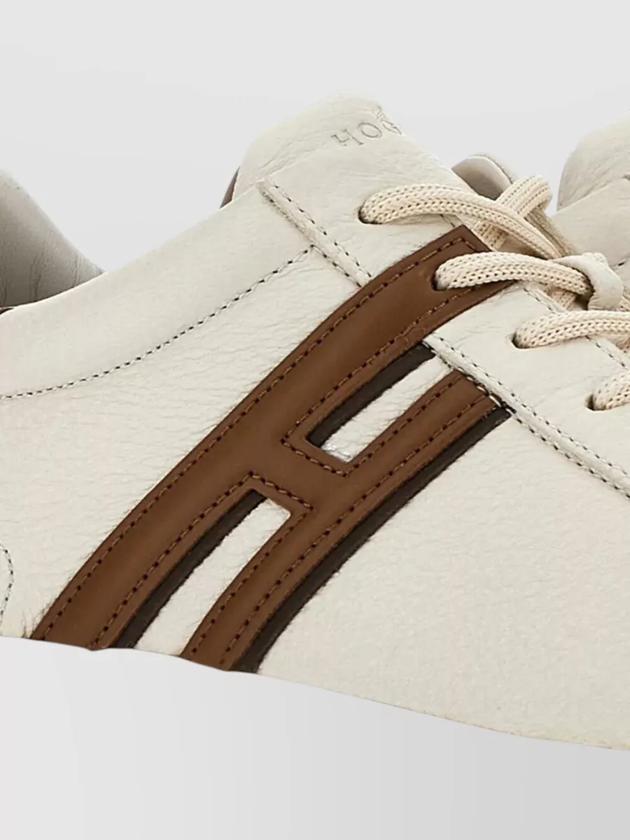 Hogan H580 Exposed Grained Leather Round Toe Sneakers