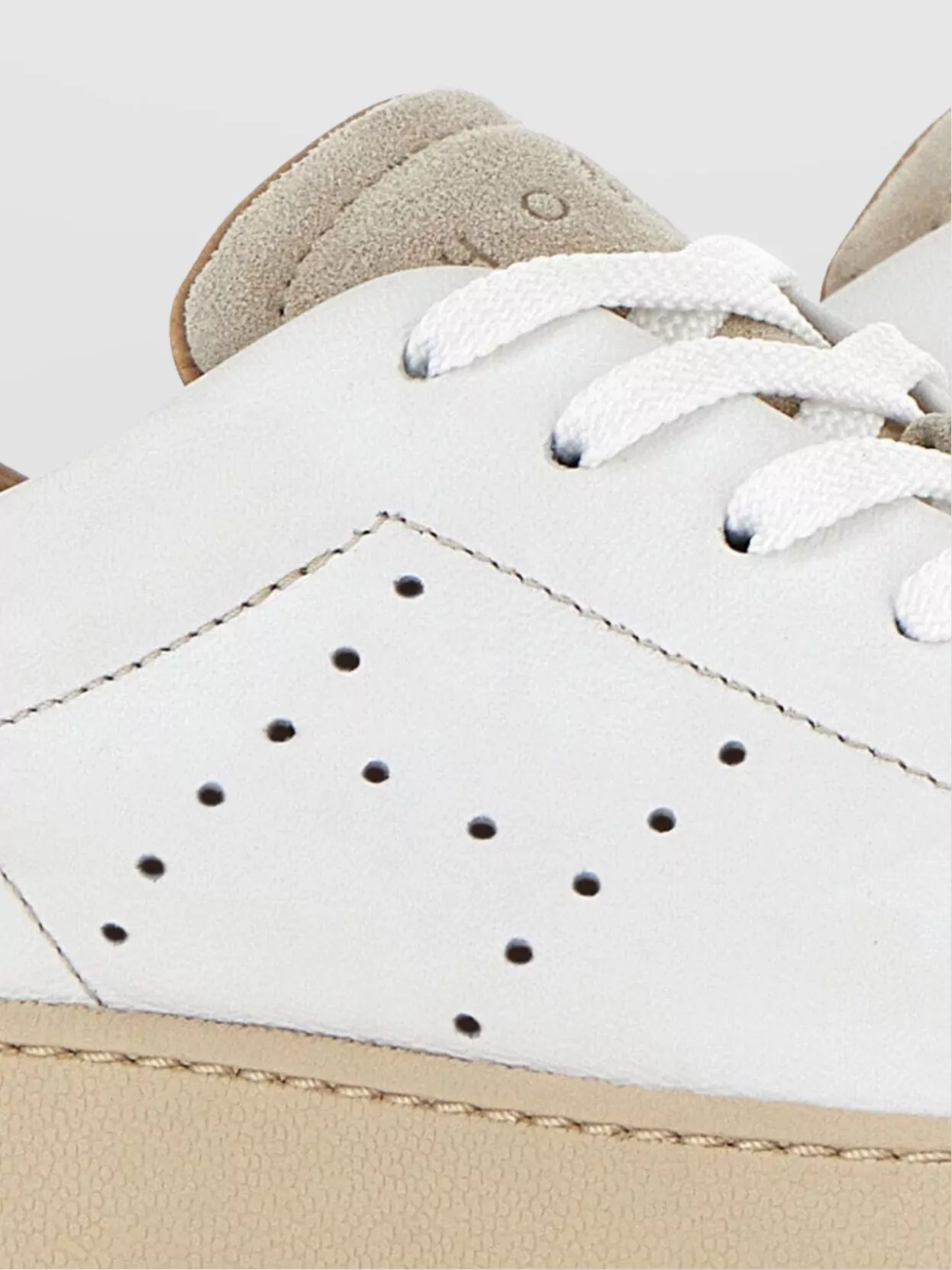 Hogan Sneakers With Contrast Heel Tab And Perforated Detail