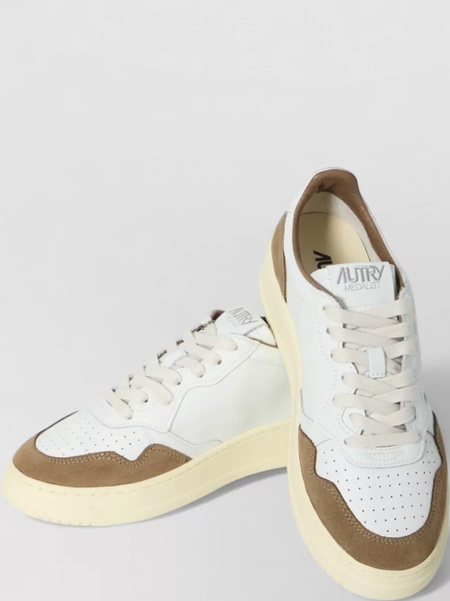 Autry Leather Medalist Low-Top Sneakers