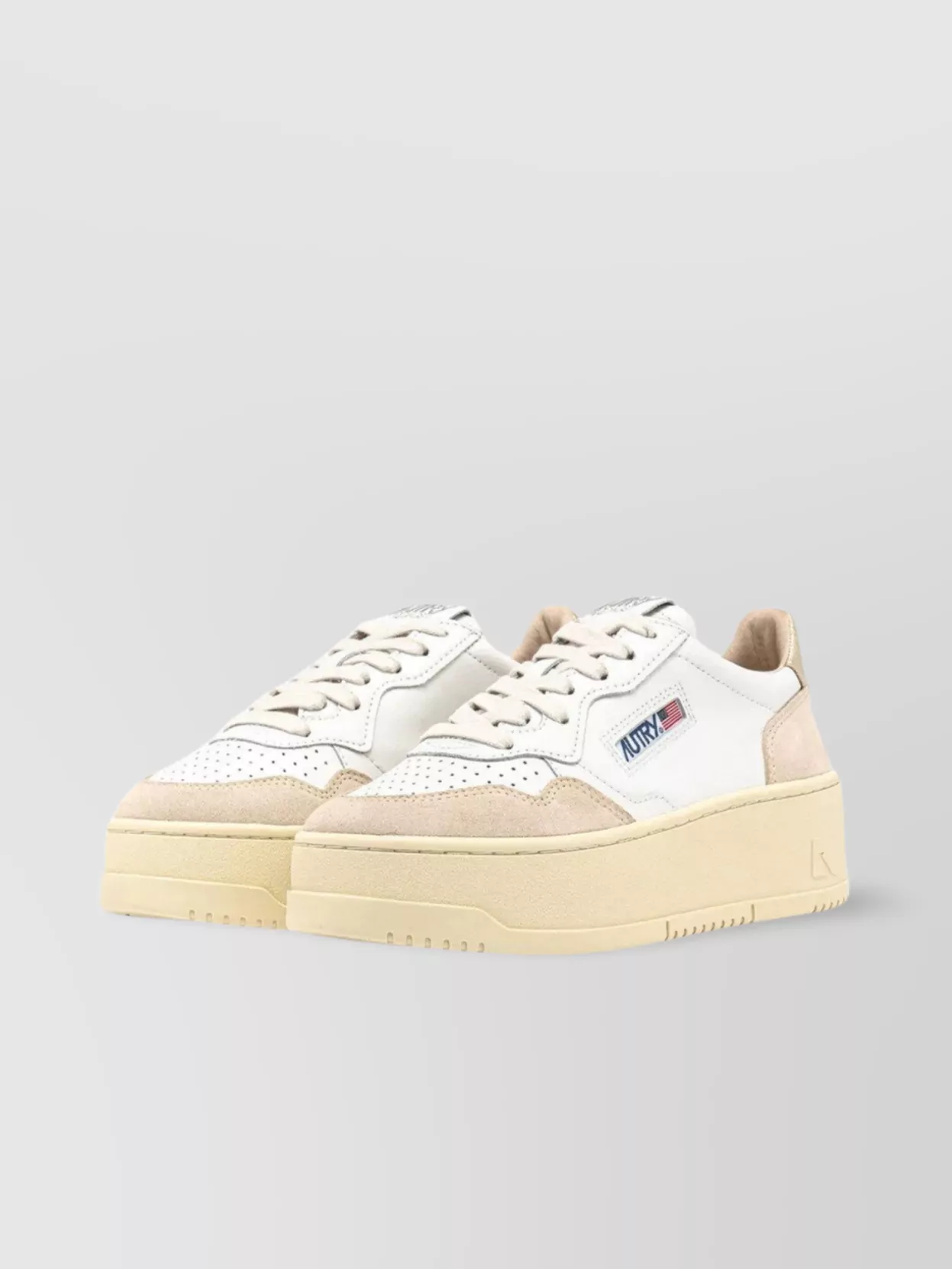 Autry Low Platform Sneakers Wom In White