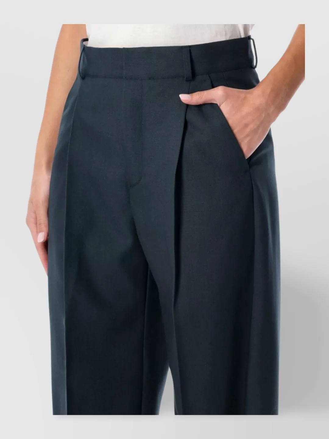 Soeur Pleated Trousers With Belt Loops And Pockets