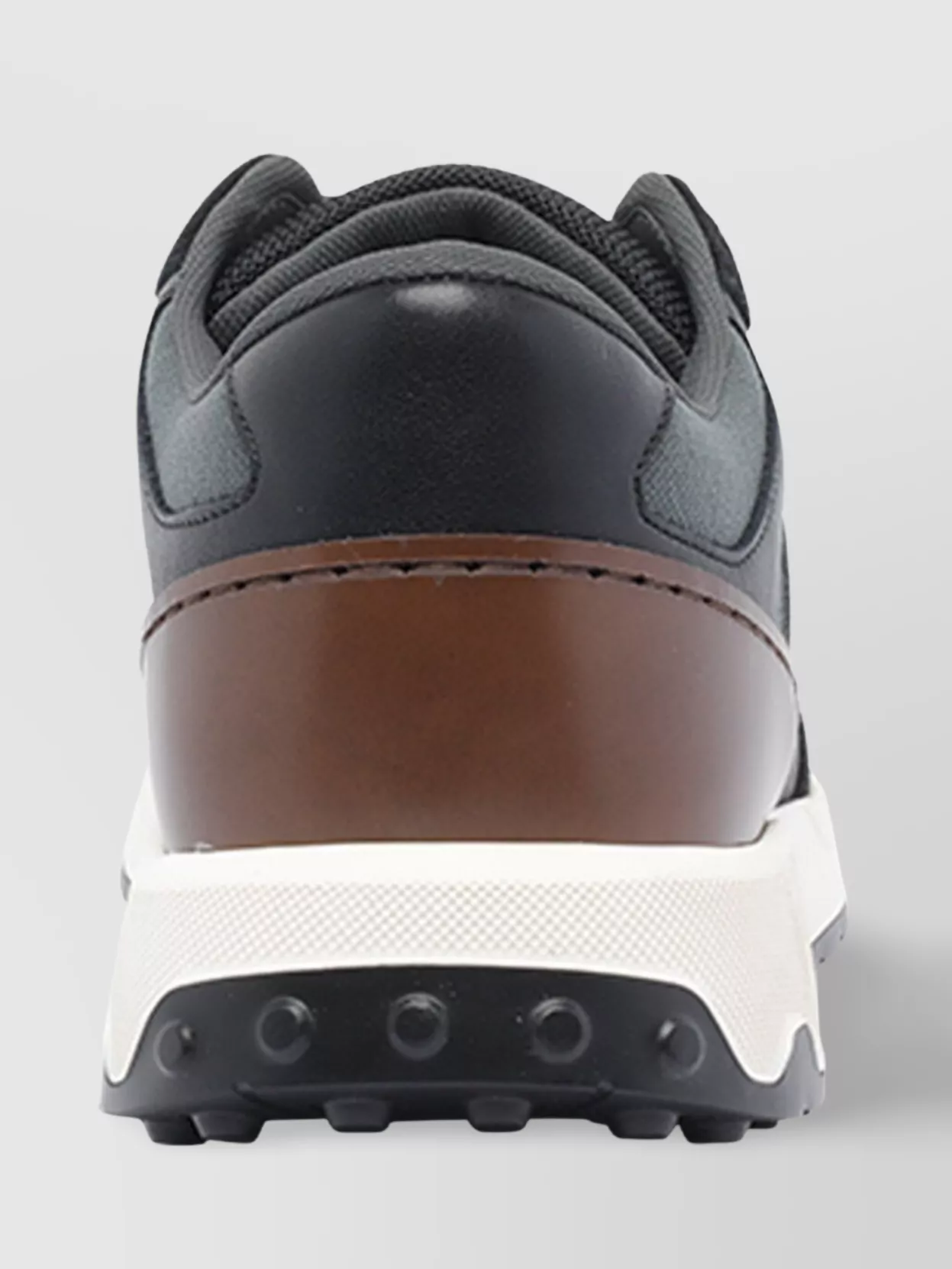 Tod's Low Top Sneakers Round Toe