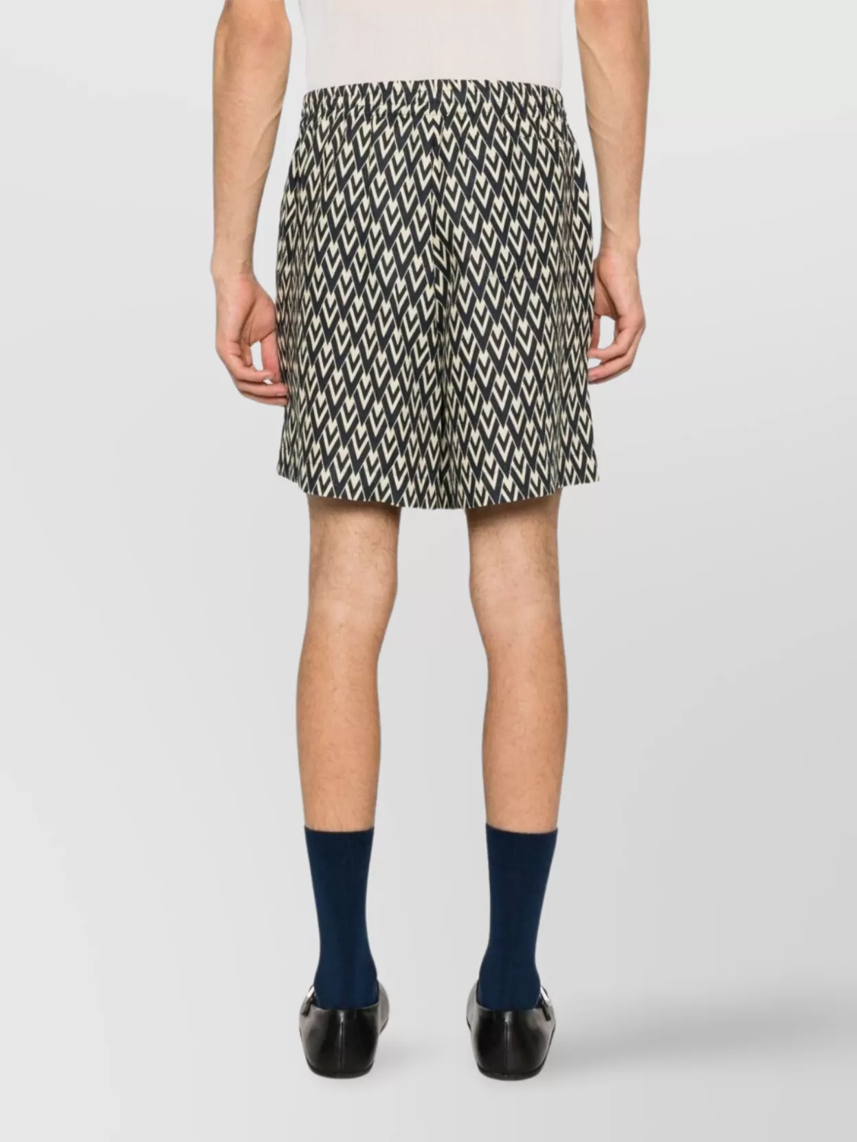 Valentino Bermuda Shorts In Cotton Poplin With All Over Toute La V Print