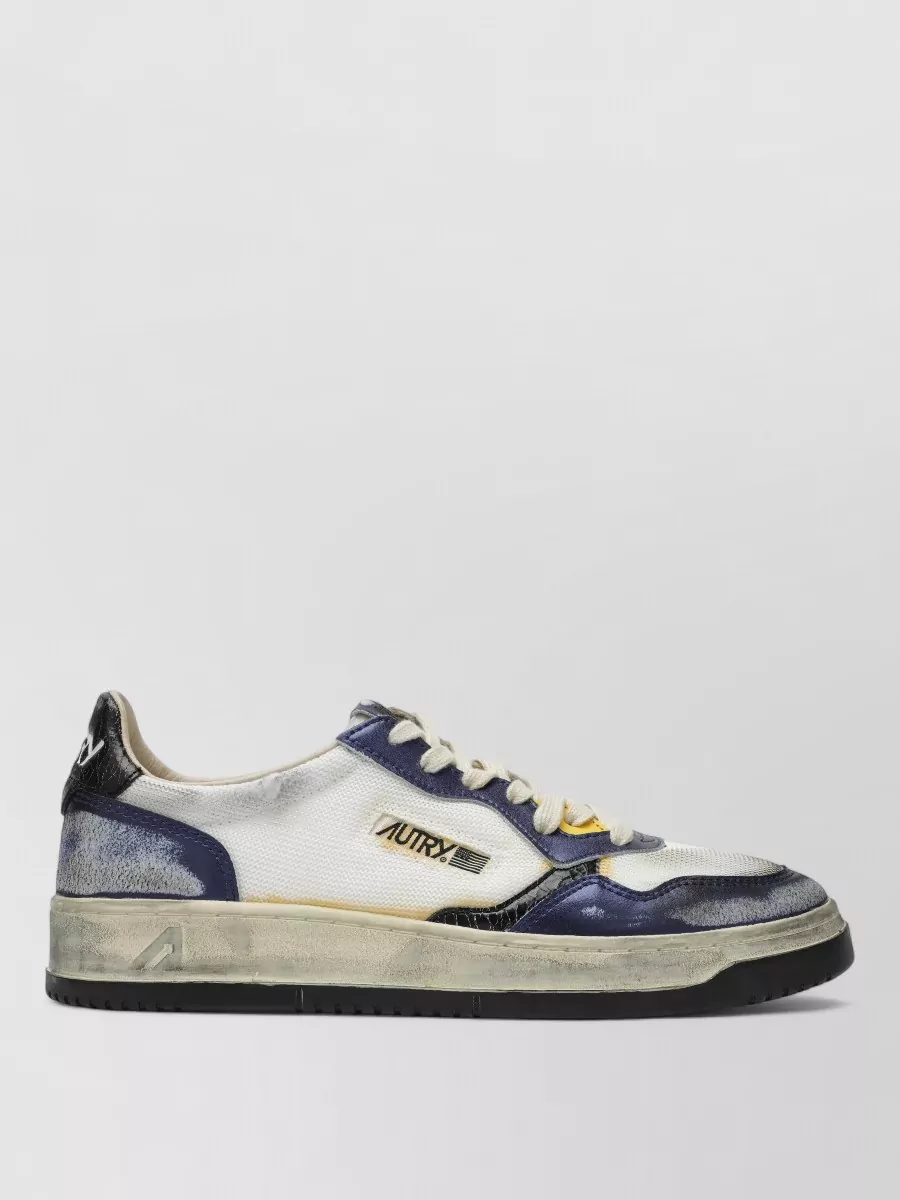 Autry low-top sneakers