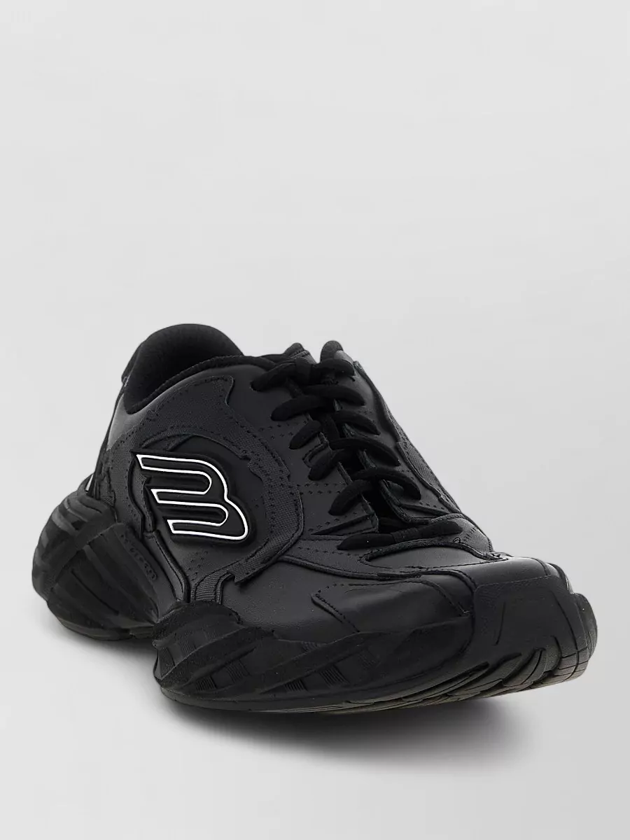 Balenciaga leather low-top sneakers