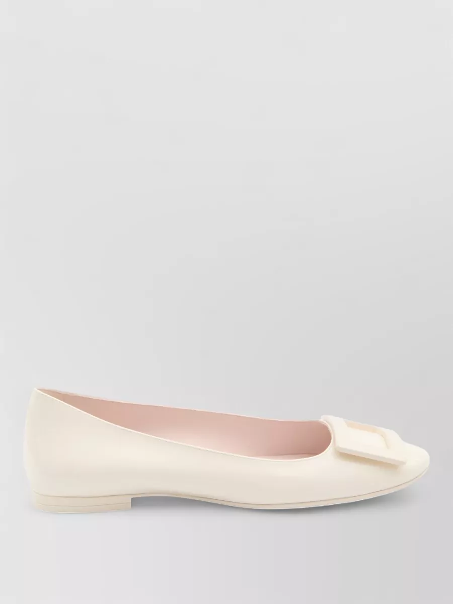 Roger Vivier Gommettine Round Toe Buckle Ballet Flats