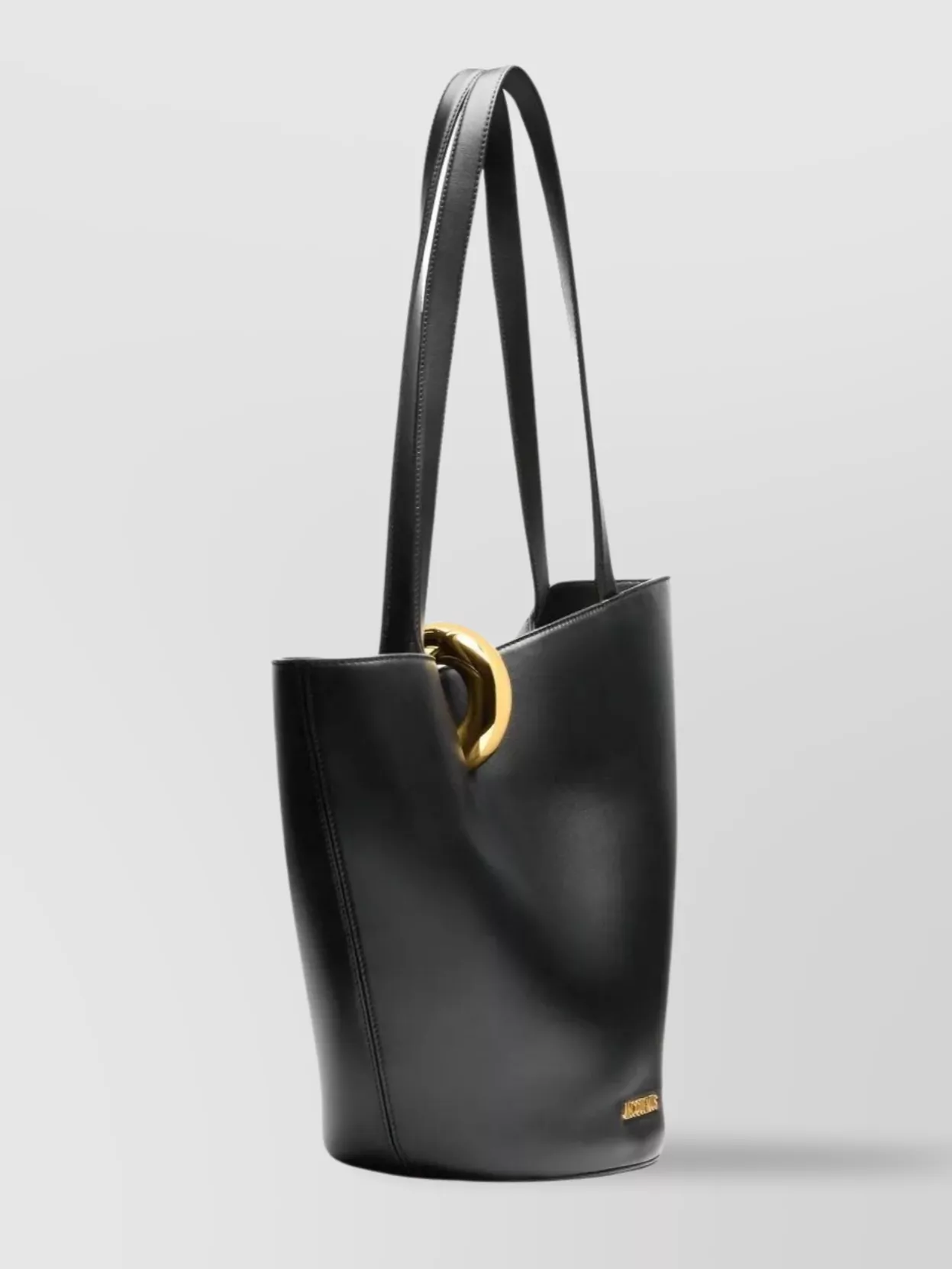 Jacquemus The Medium Bambola Asymmetric Leather Bucket Bag