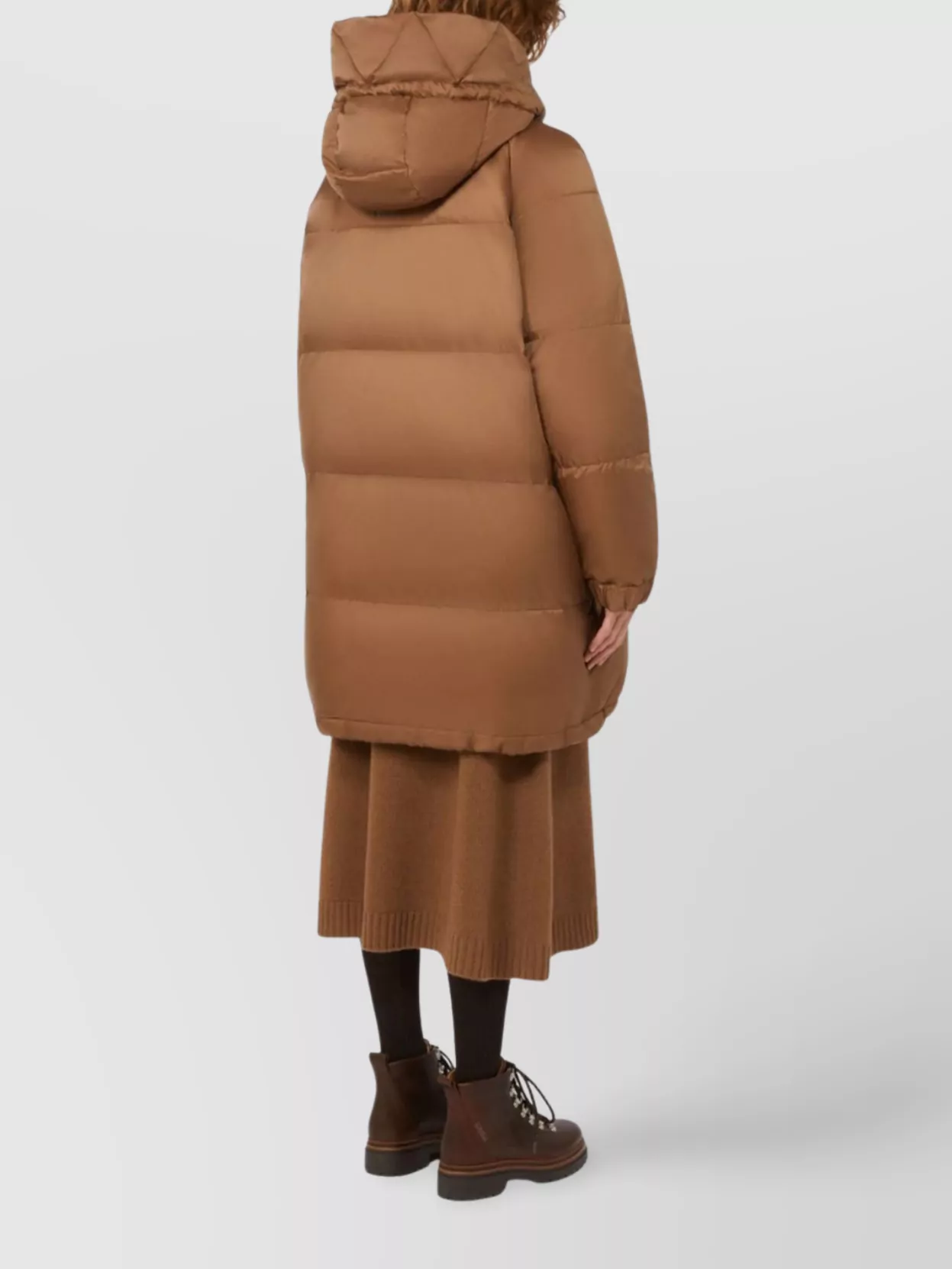 Weekend Max Mara Long Hooded Quilted Coat And Pockets In Brown
