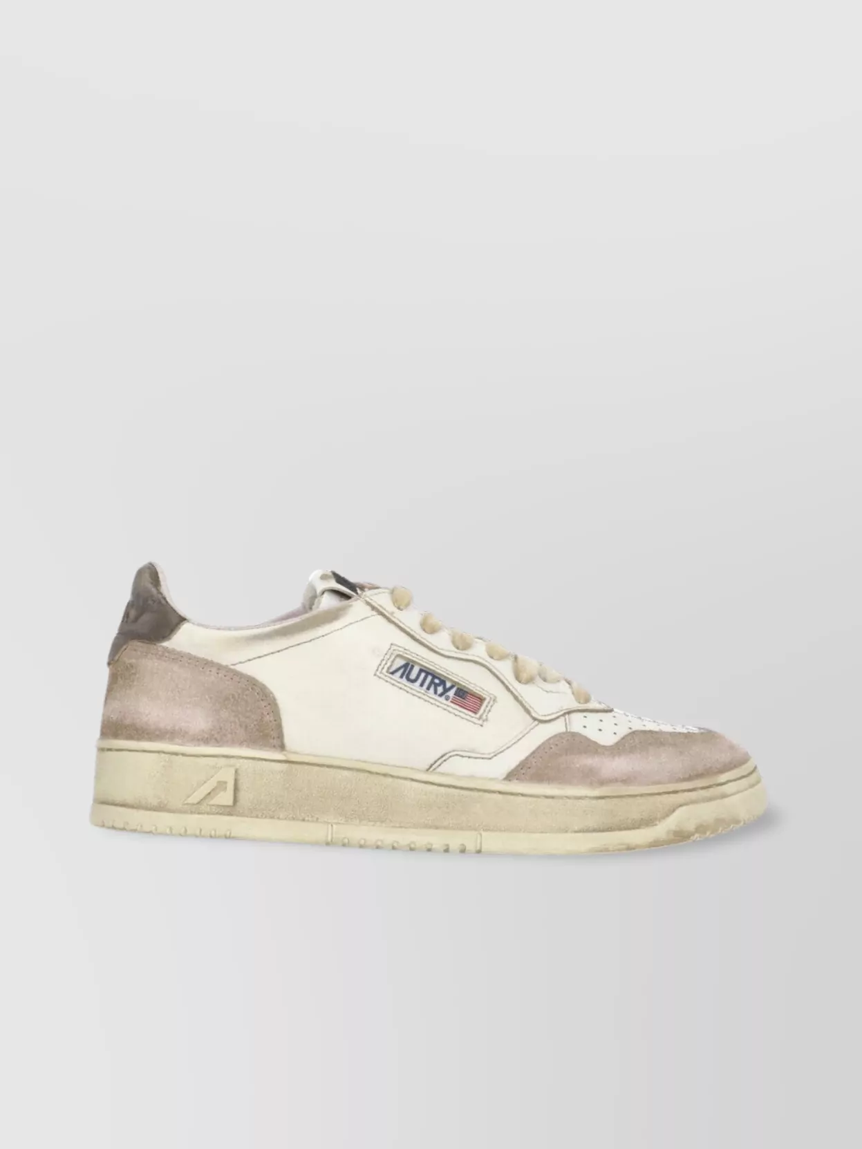 Autry Round Toe Low Top Sneakers