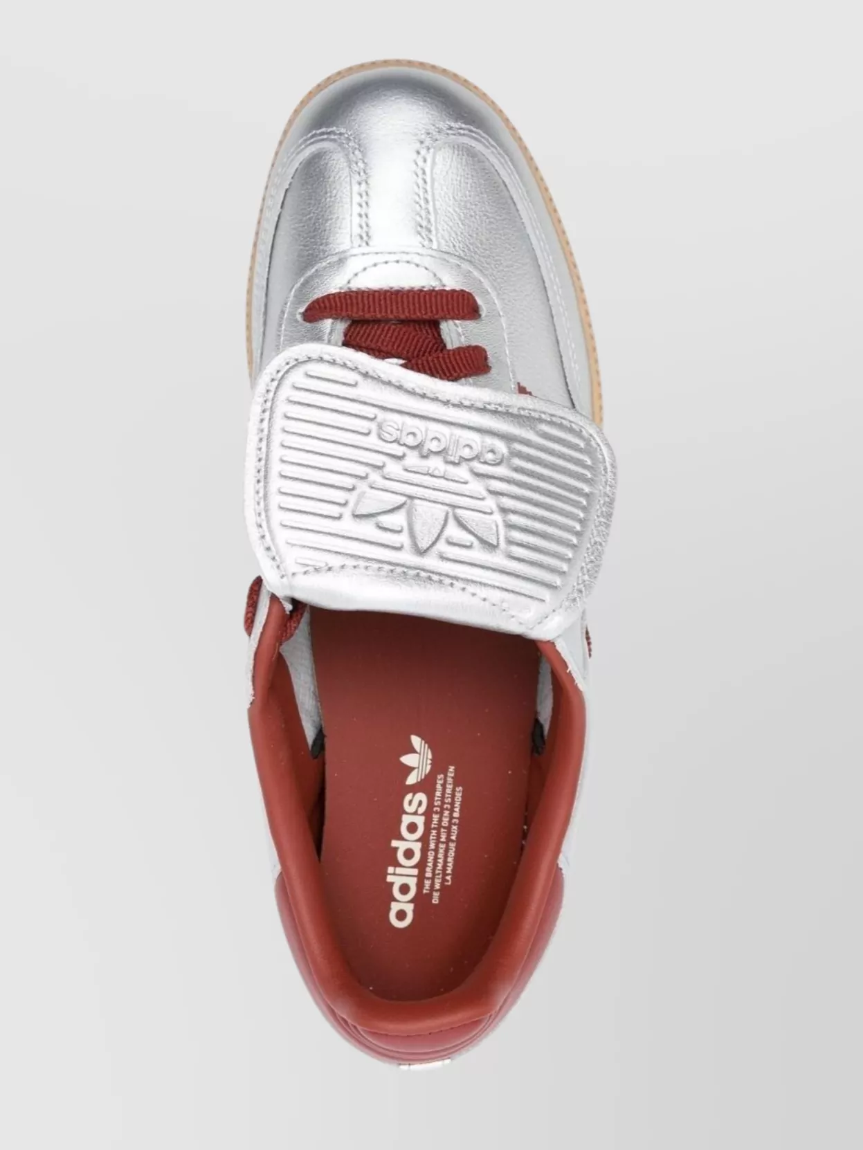 Adidas Low Top Sneakers Contrasting Sole