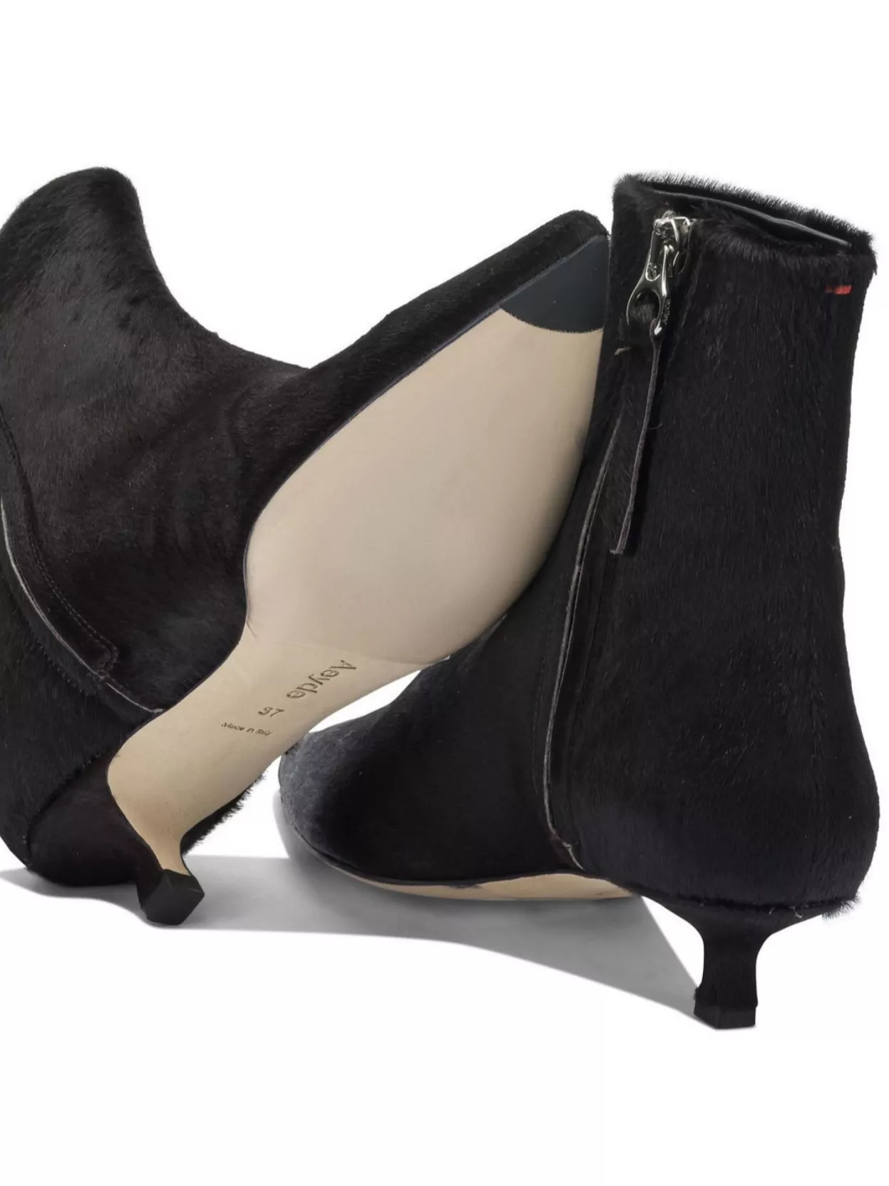 Aeyde Stylish Ankle Length Kitten Heel Boots