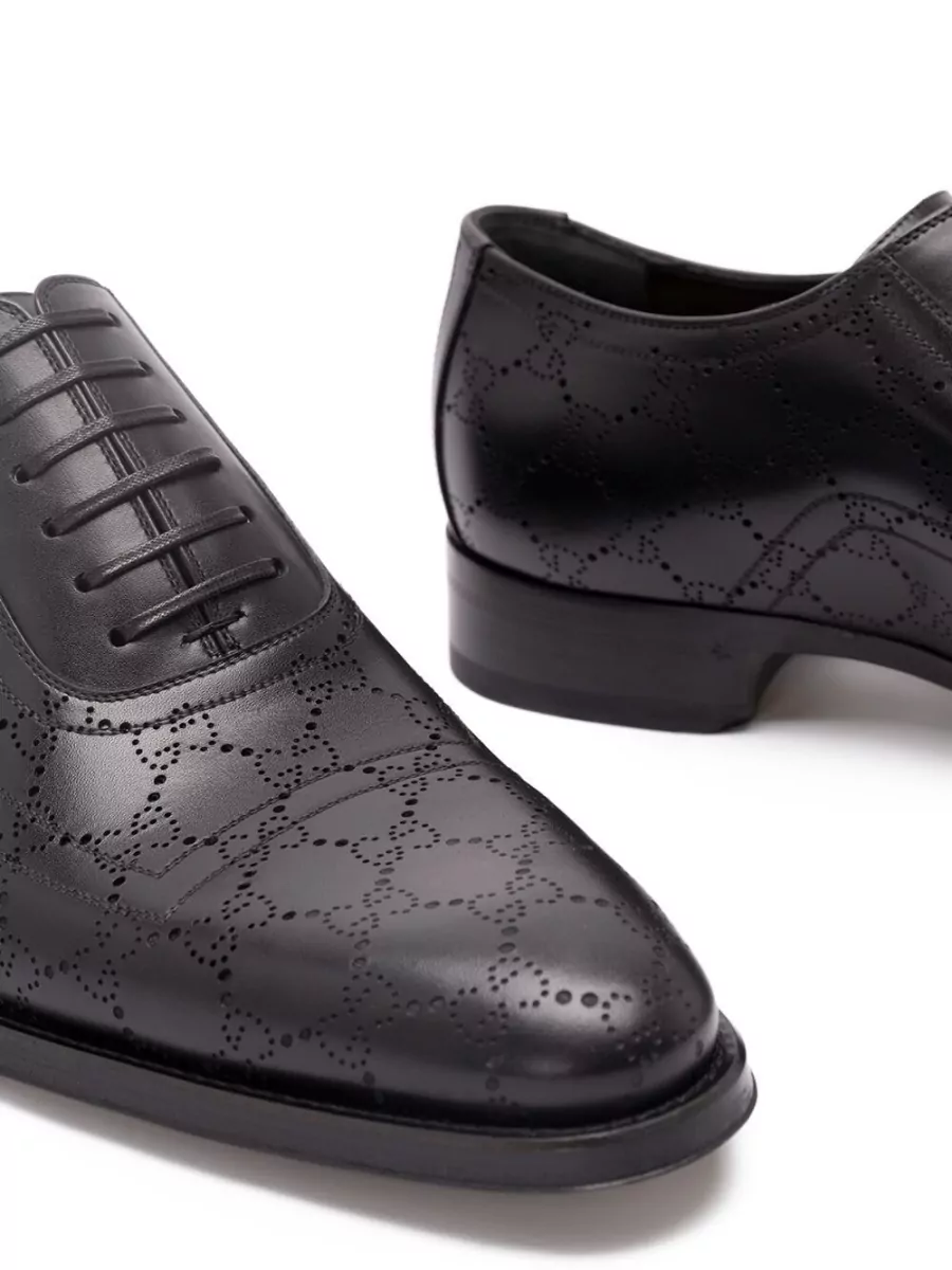 Gucci Leather Lace-Up Derby Shoes