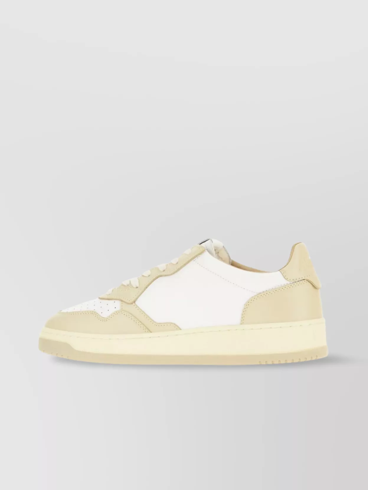 Autry Medalist Sneakers In Leather And Fabric