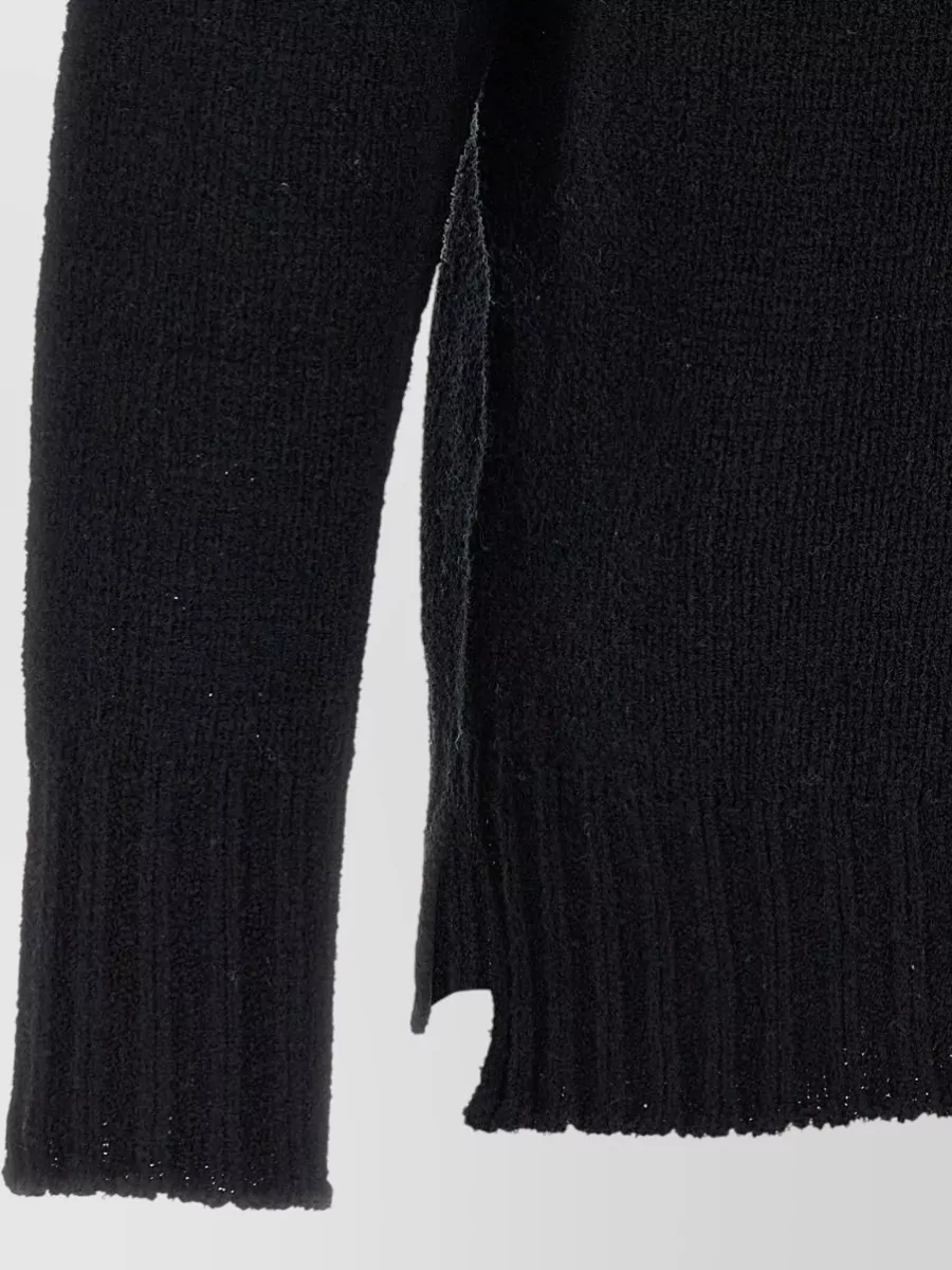 Ma'ry'ya Bouclé V-Neck Long-Sleeve Sweater
