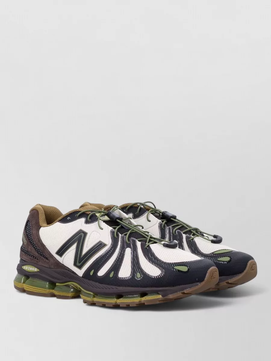 New Balance mesh lace-up sneakers