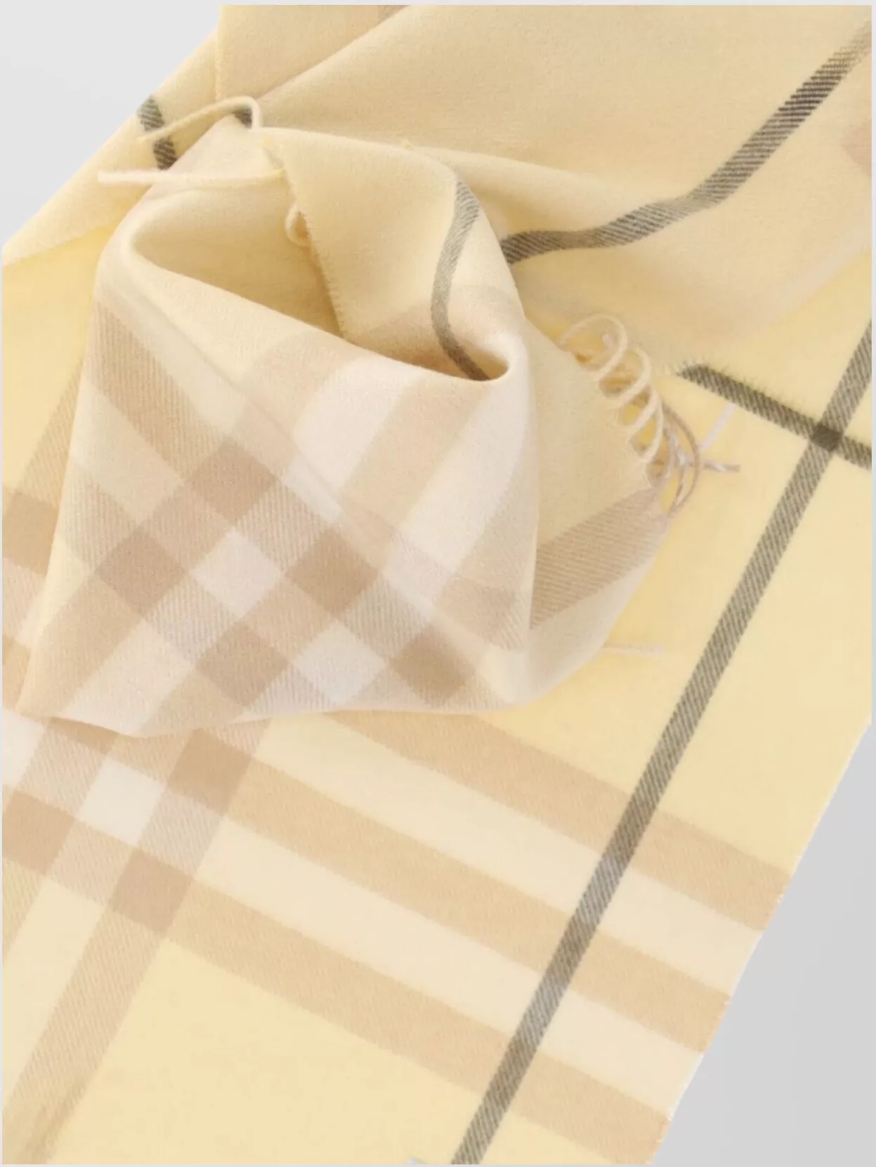 Burberry Check Pattern Fringed Edges Soft Texture Scarf